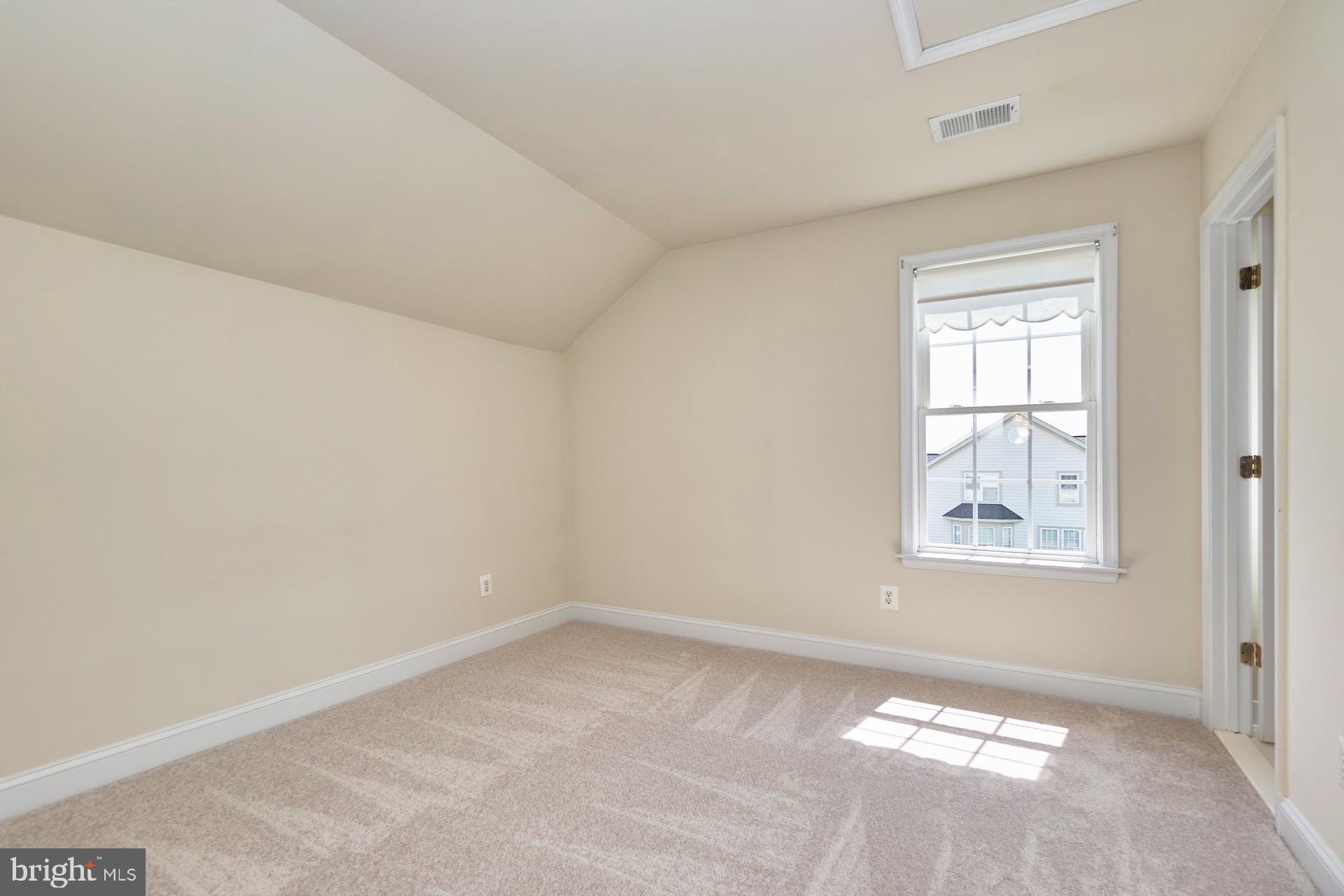 HERITAGE HUNT - Residential