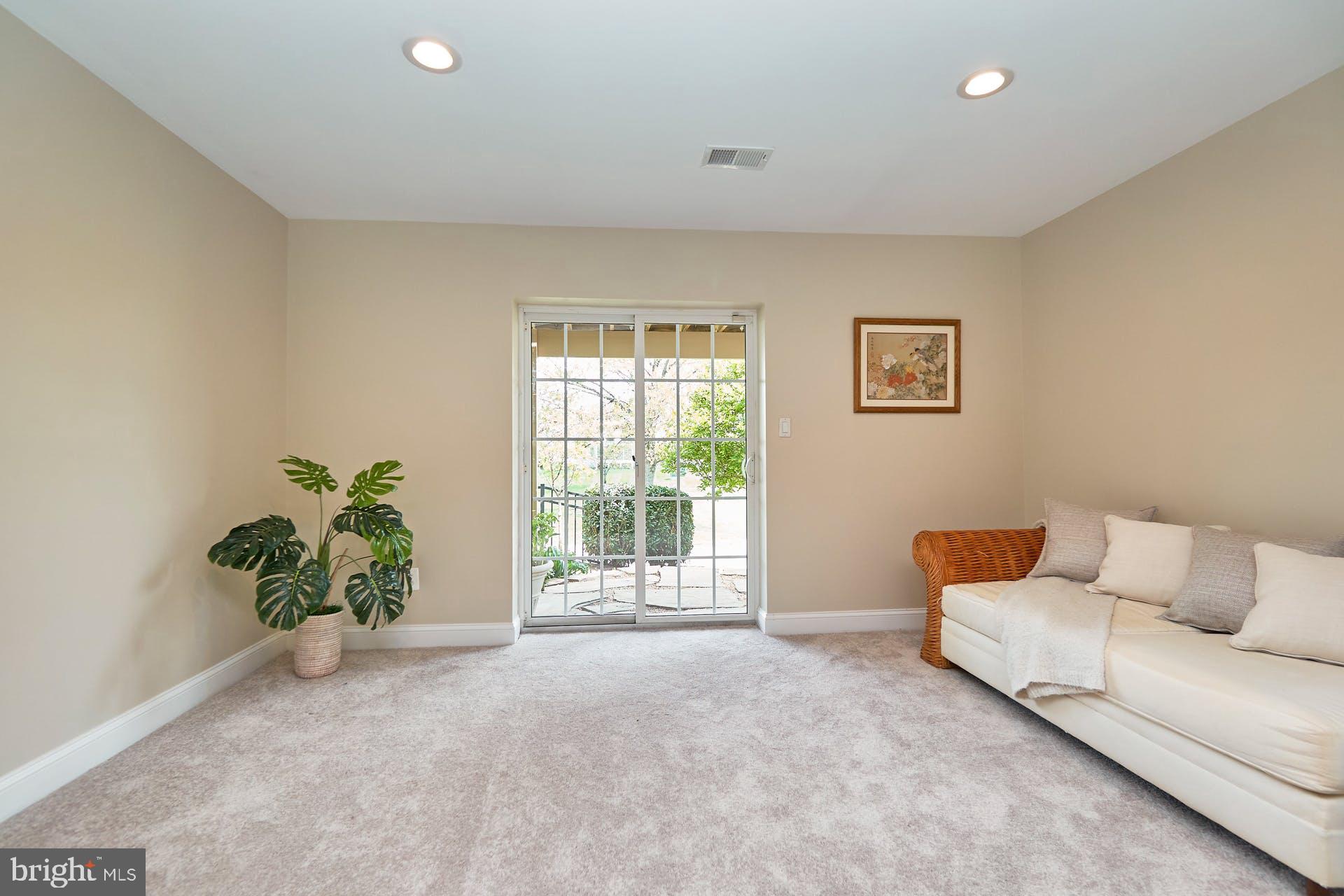 HERITAGE HUNT - Residential