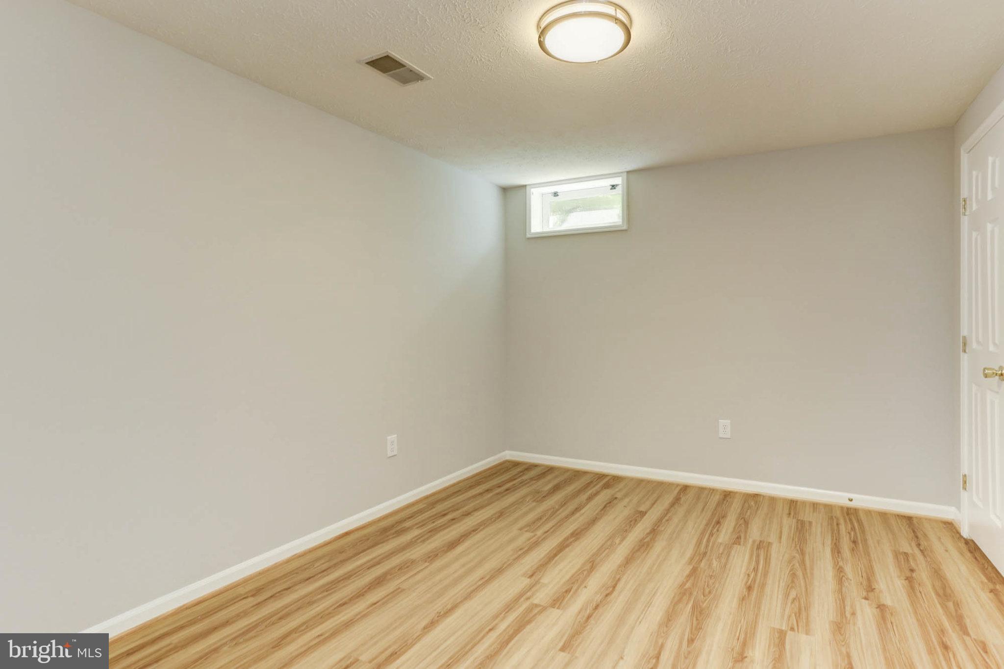 VILLAGE OF RIVER HILL - Residential Lease