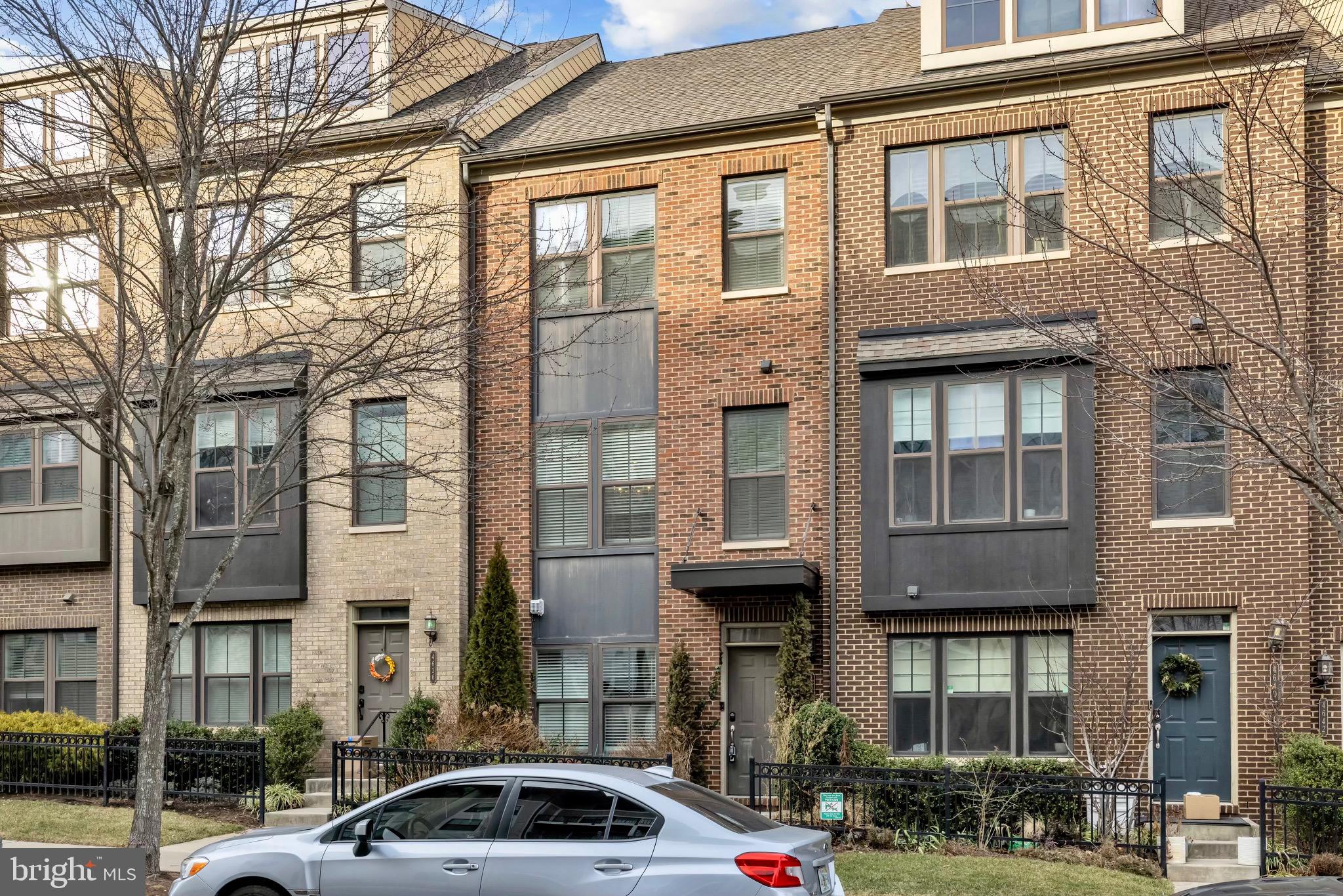 4638 WOODBERRY STREET