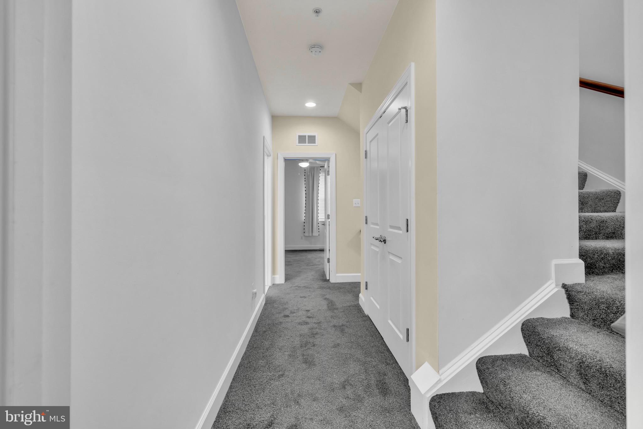 RIVERDALE PARK STATION - Residential