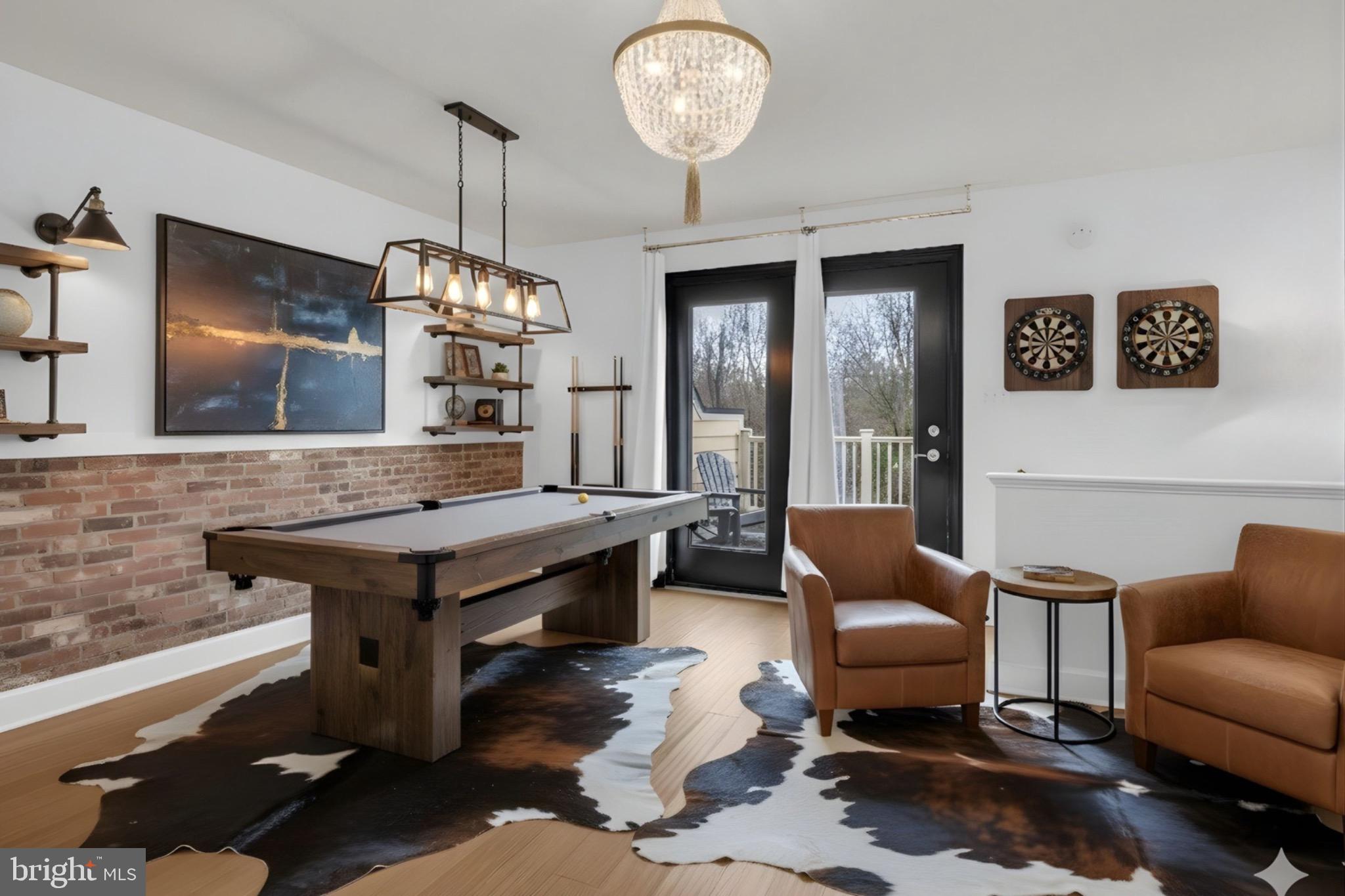 RIVERDALE PARK STATION - Residential