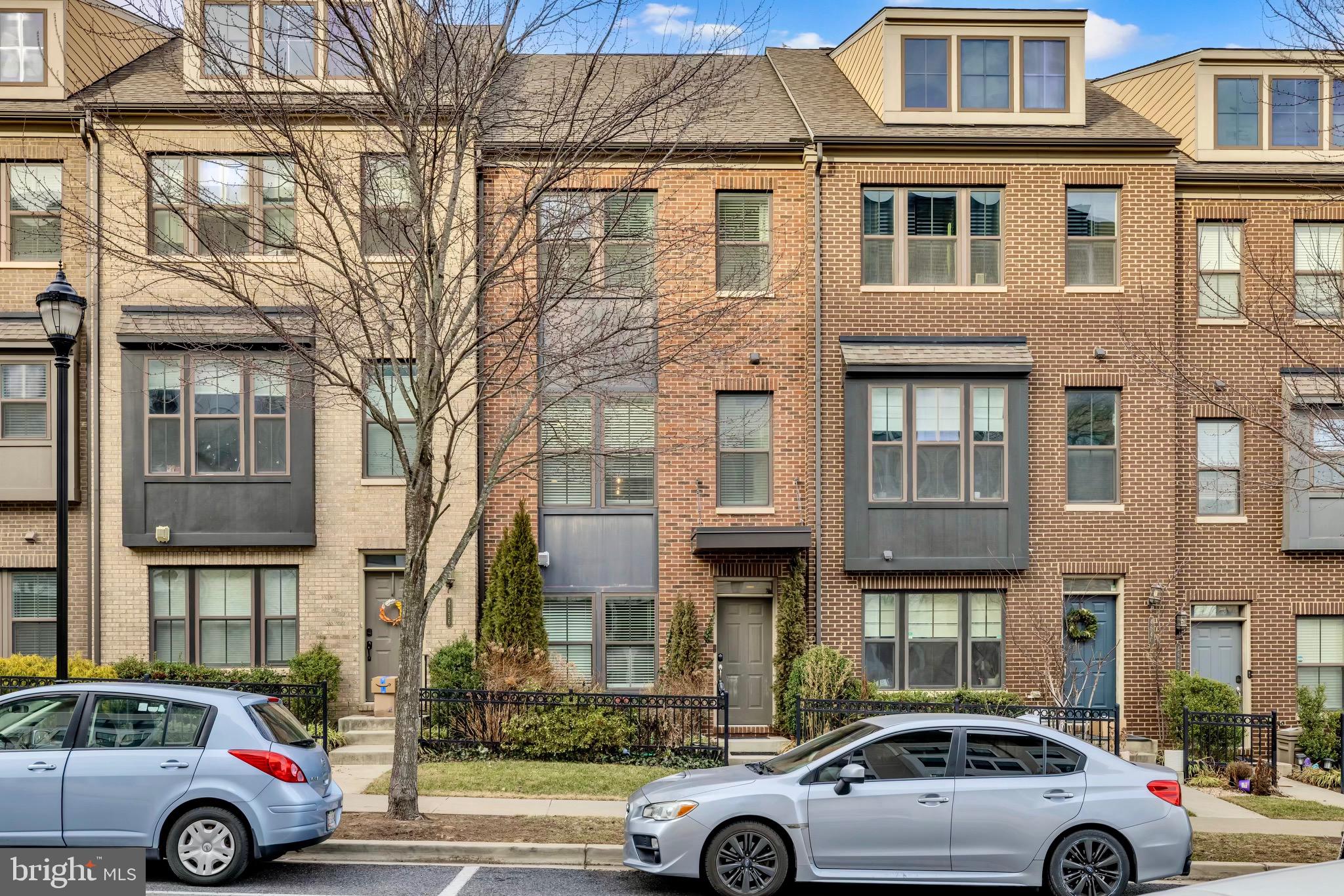 4638 WOODBERRY STREET