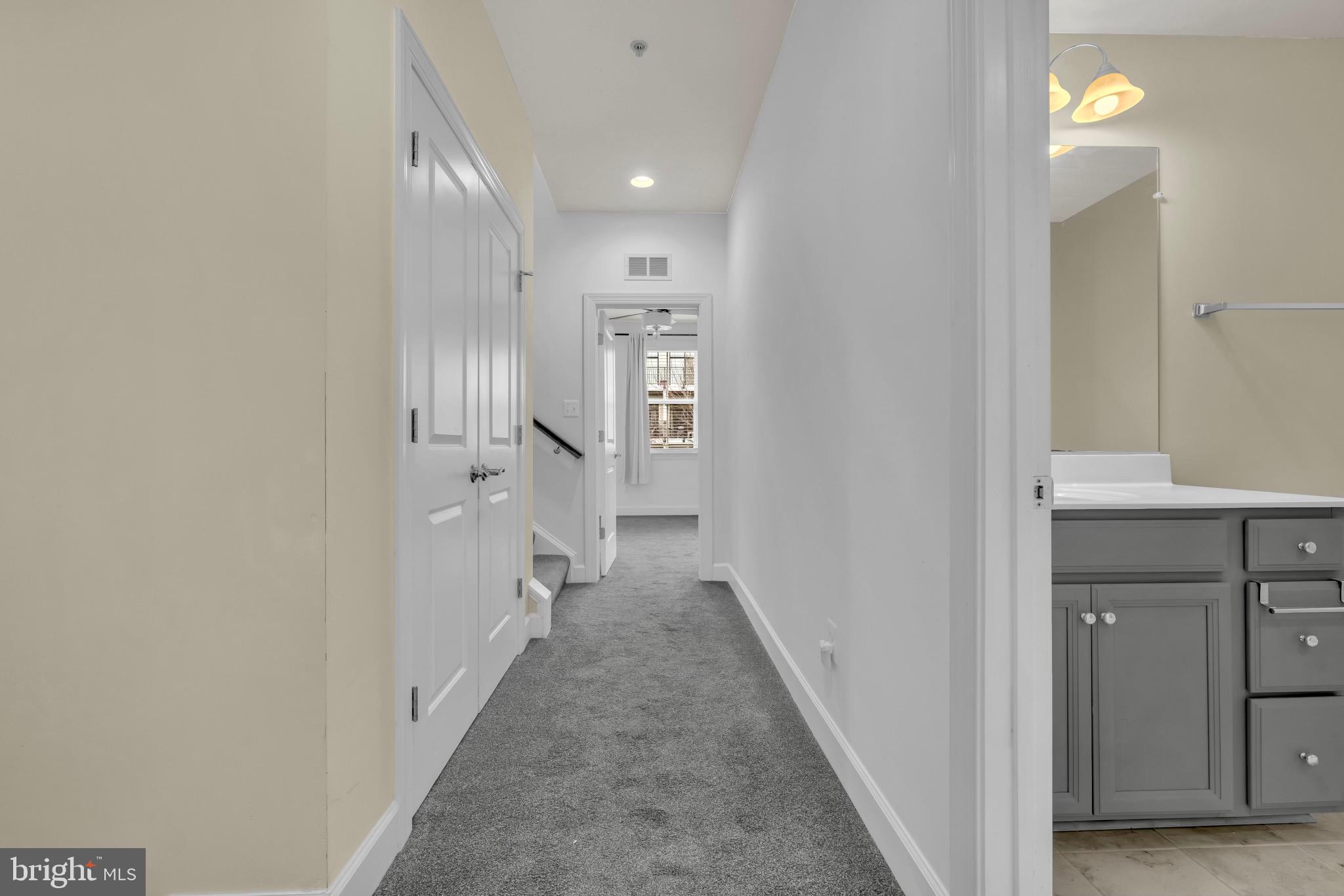 RIVERDALE PARK STATION - Residential