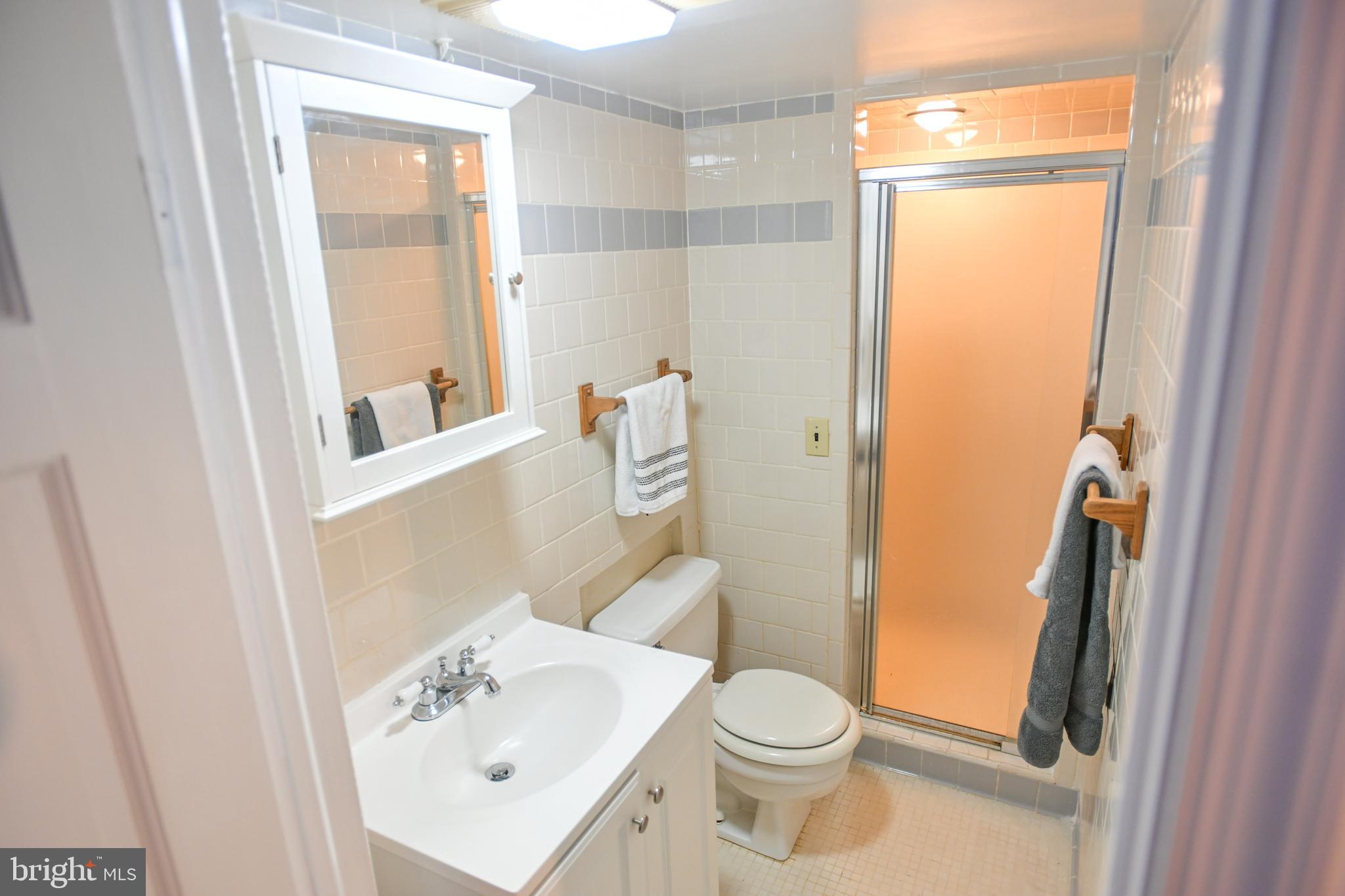 LAKEHURST - Residential