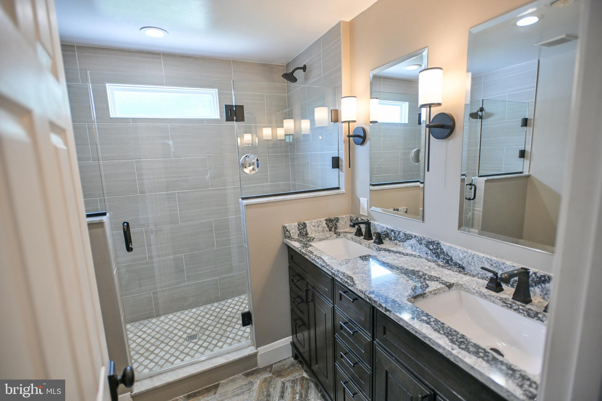 LAKEHURST - Residential