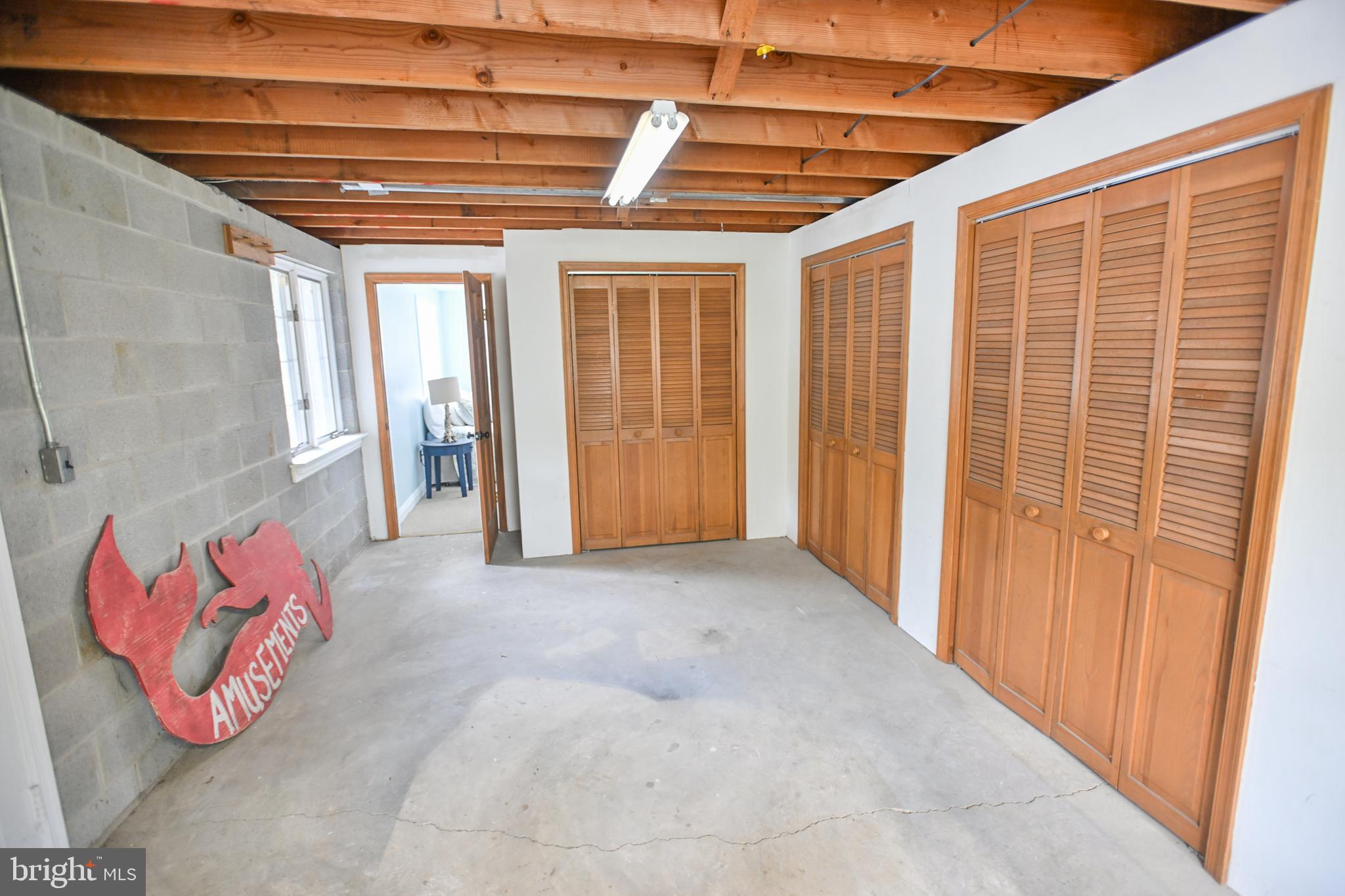 LAKEHURST - Residential