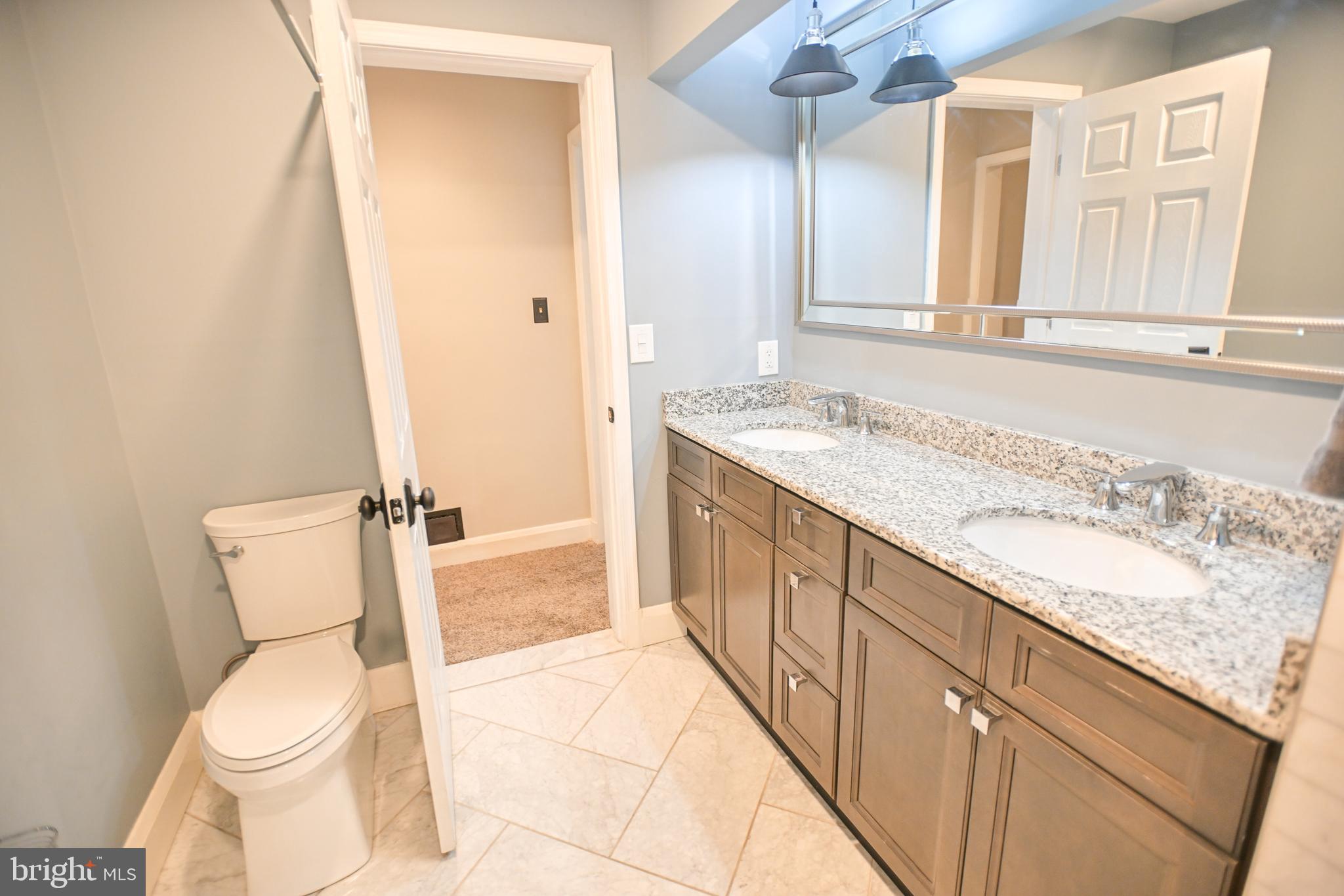 LAKEHURST - Residential