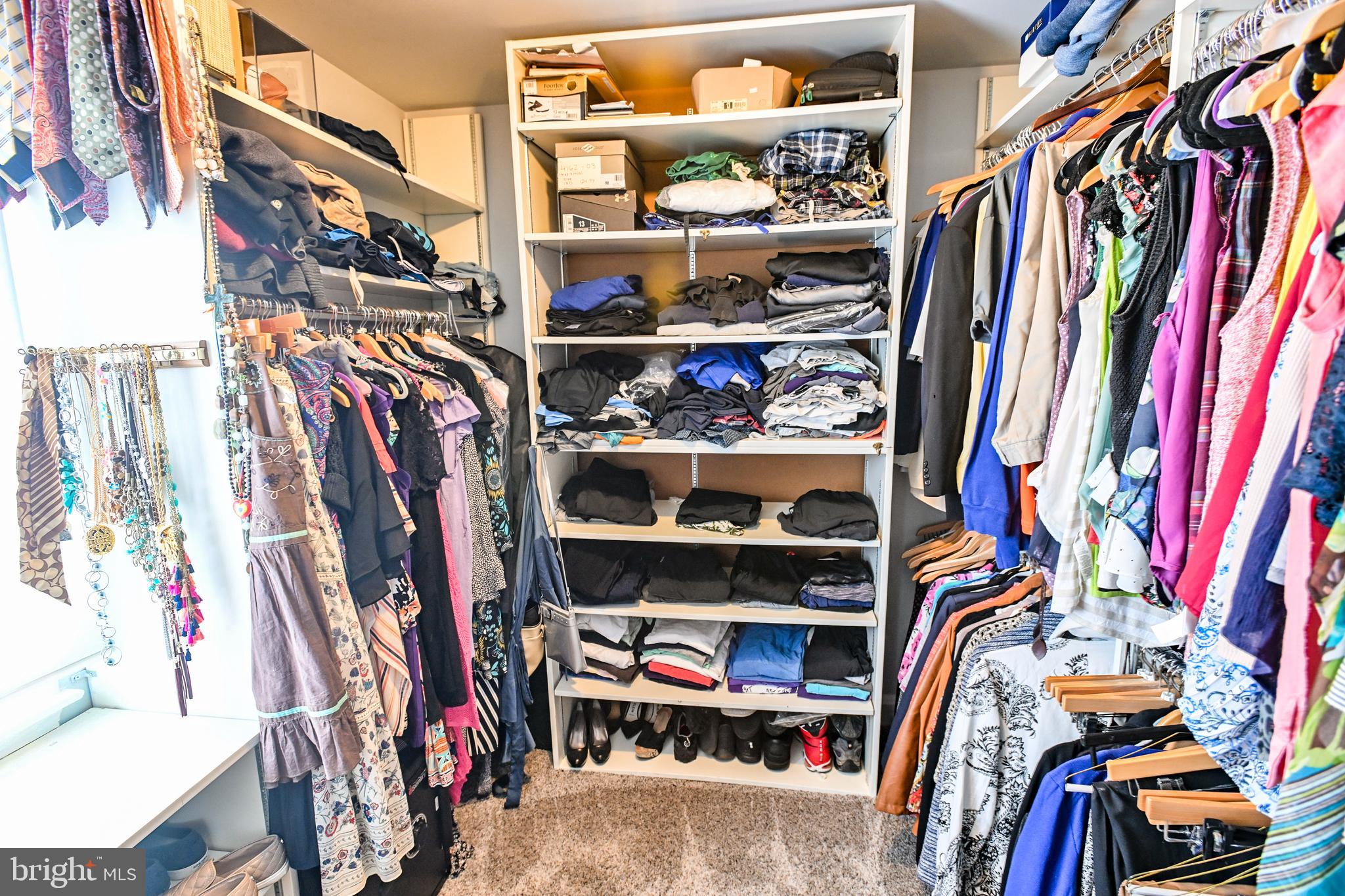 LAKEHURST - Residential