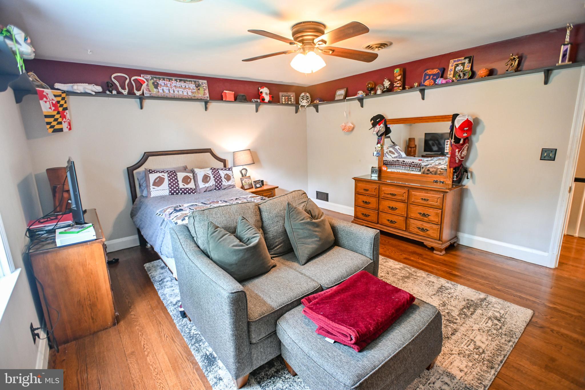 LAKEHURST - Residential