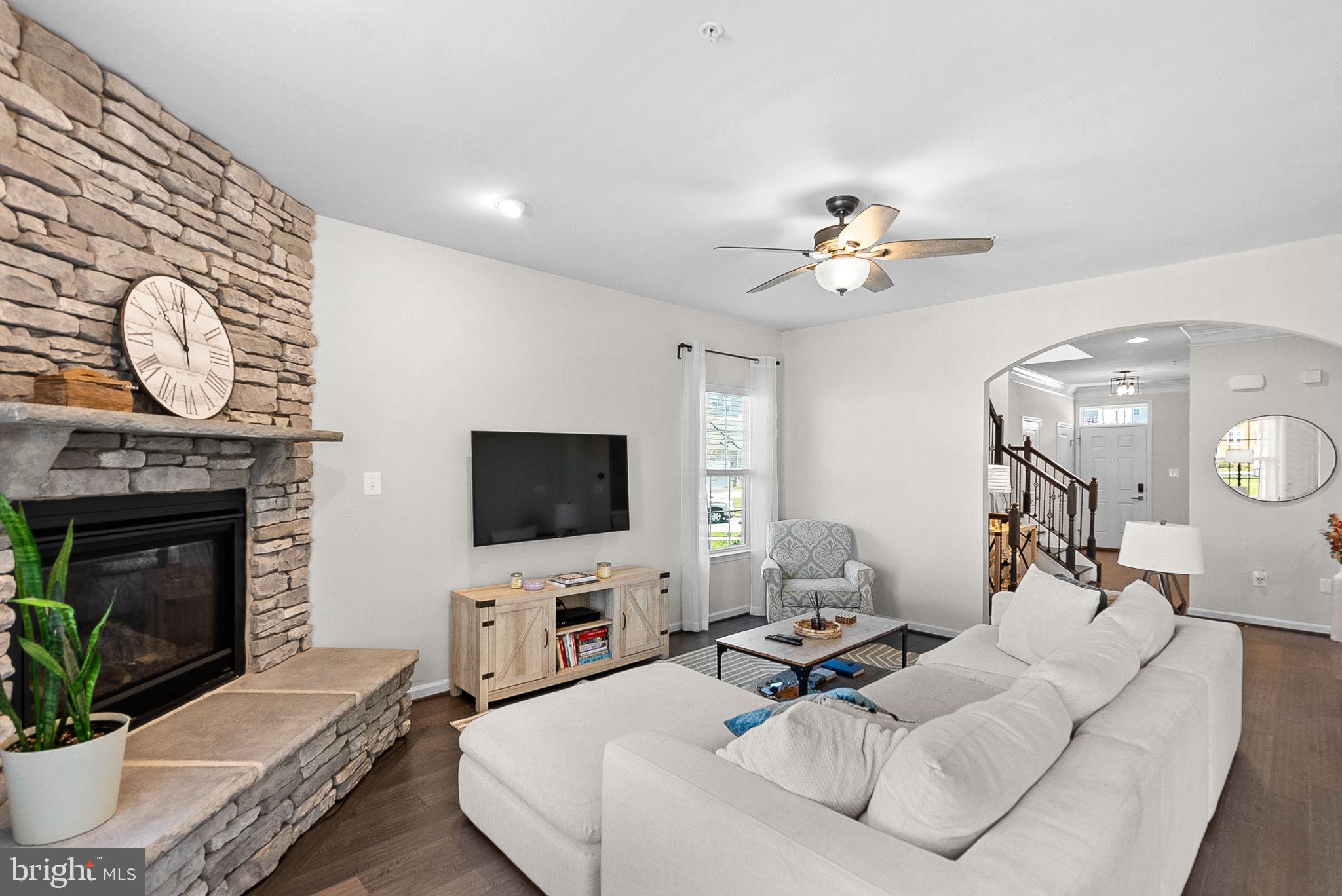 LINTON AT BALLENGER - Residential