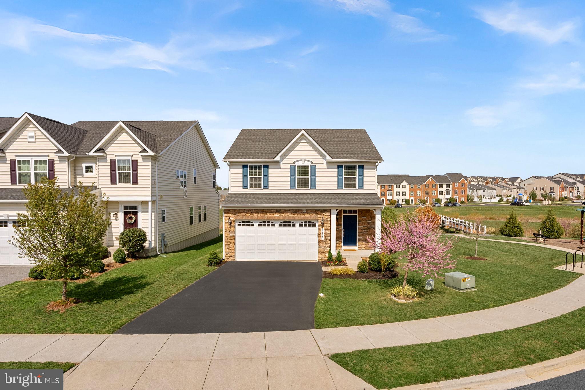 LINTON AT BALLENGER - Residential