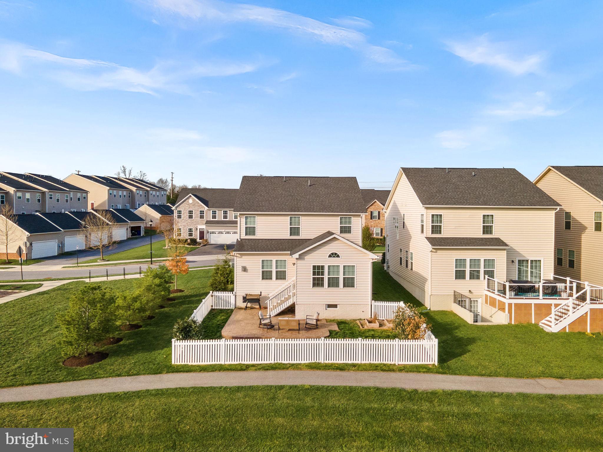 LINTON AT BALLENGER - Residential