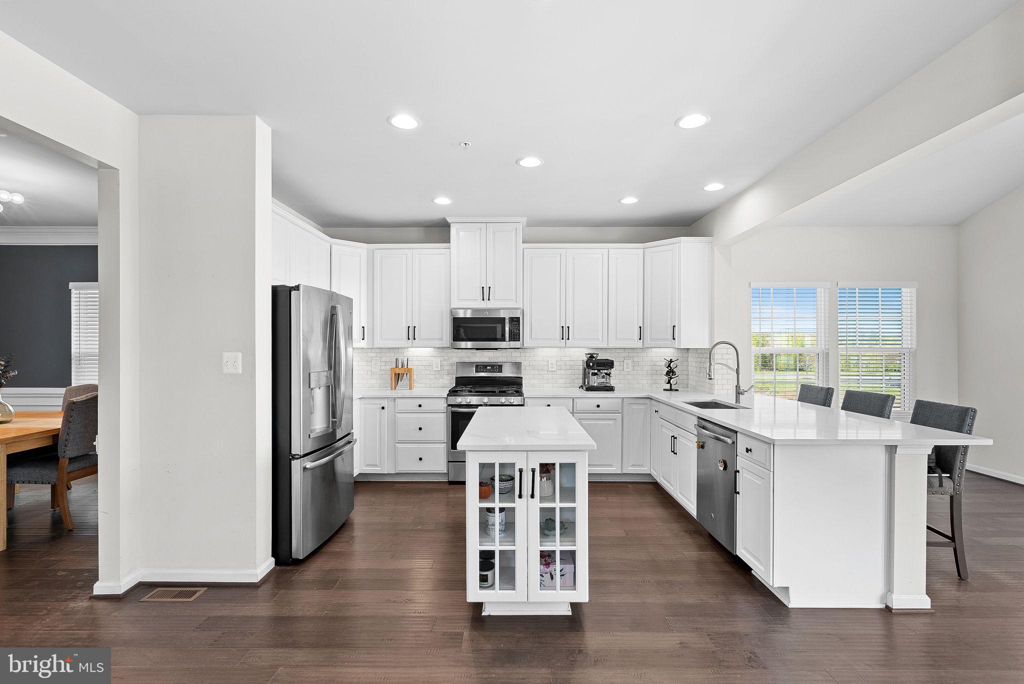 LINTON AT BALLENGER - Residential