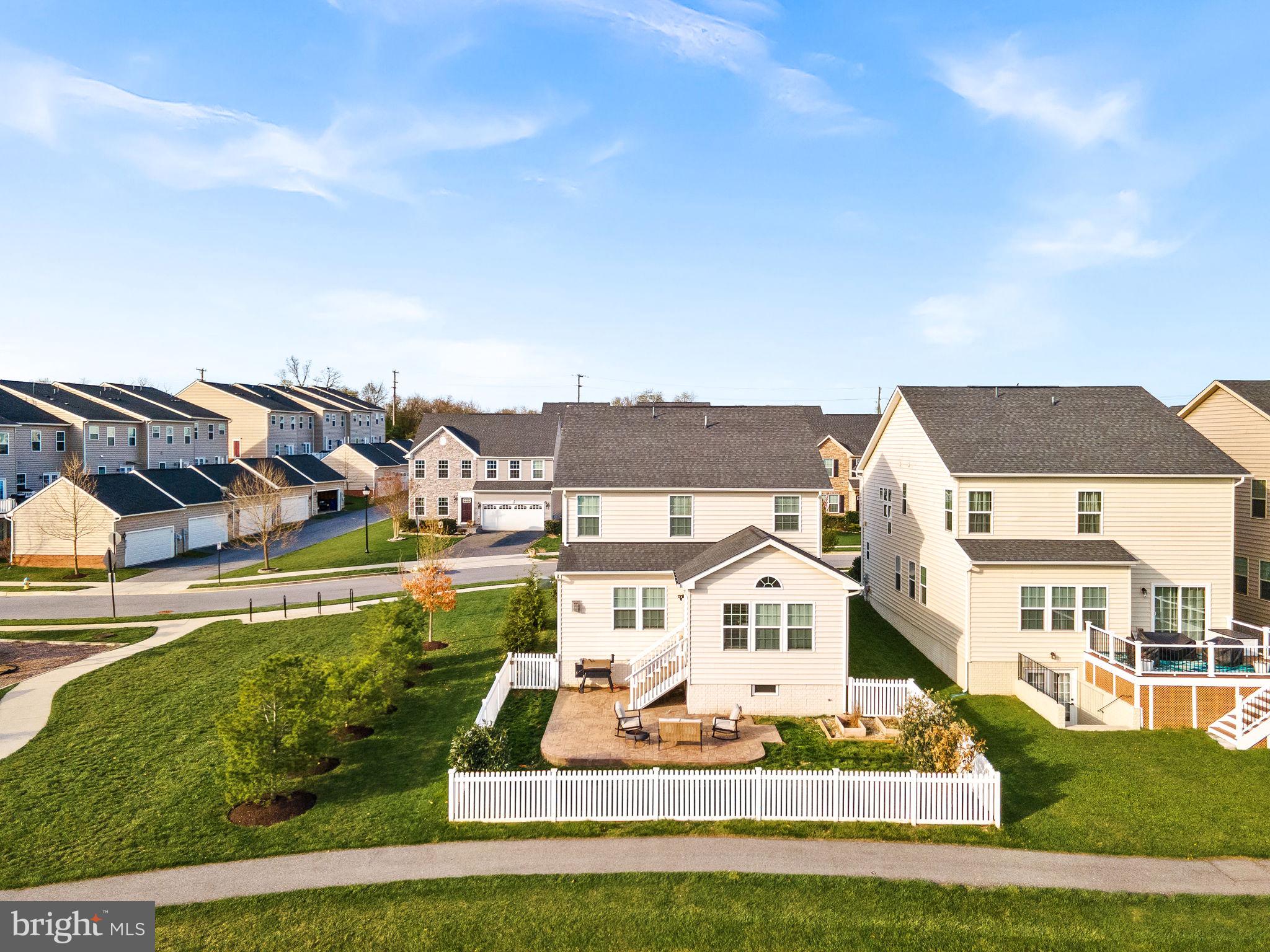 LINTON AT BALLENGER - Residential