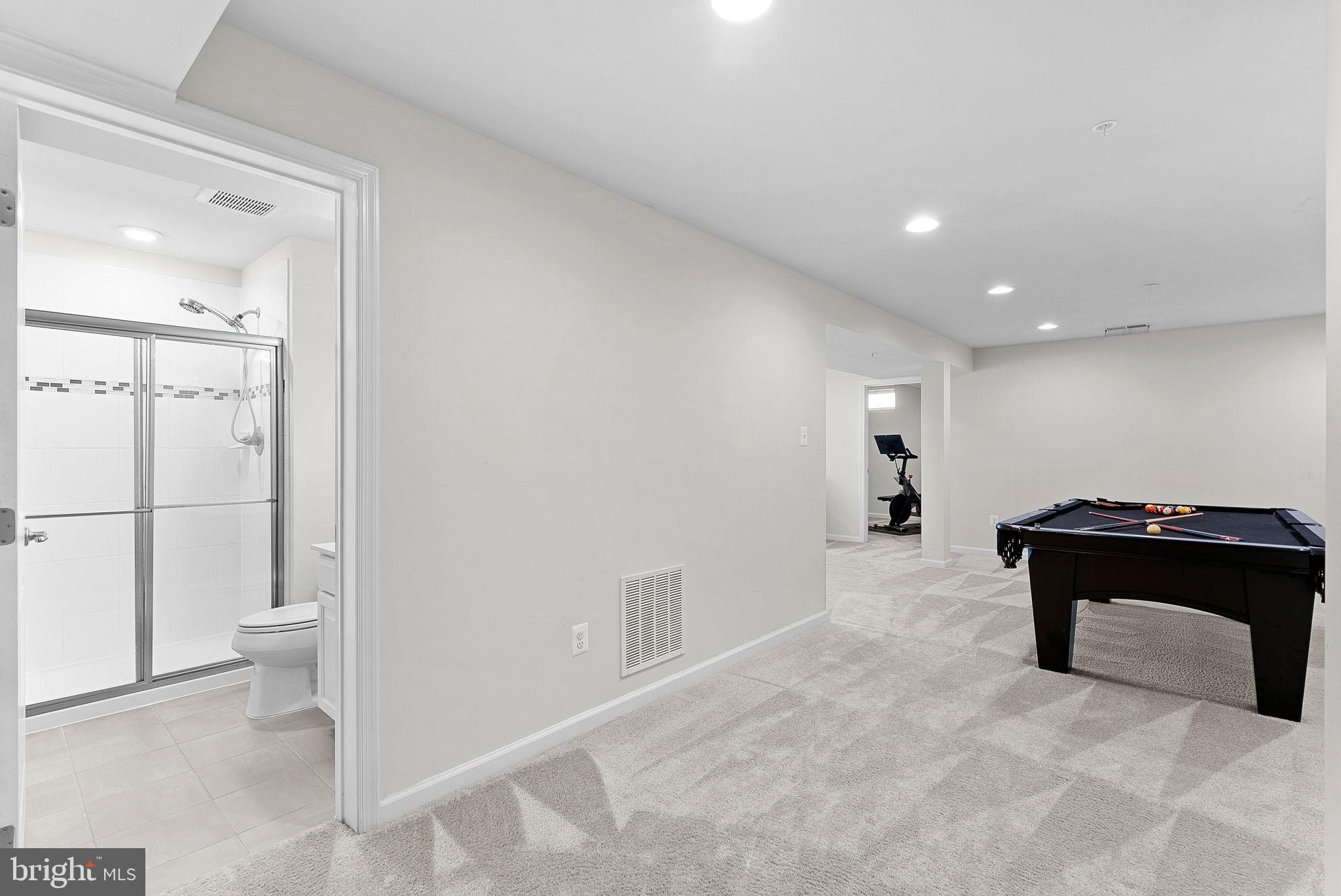 LINTON AT BALLENGER - Residential