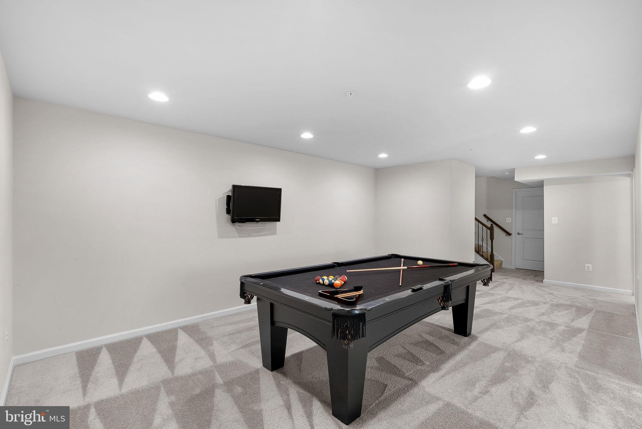 LINTON AT BALLENGER - Residential