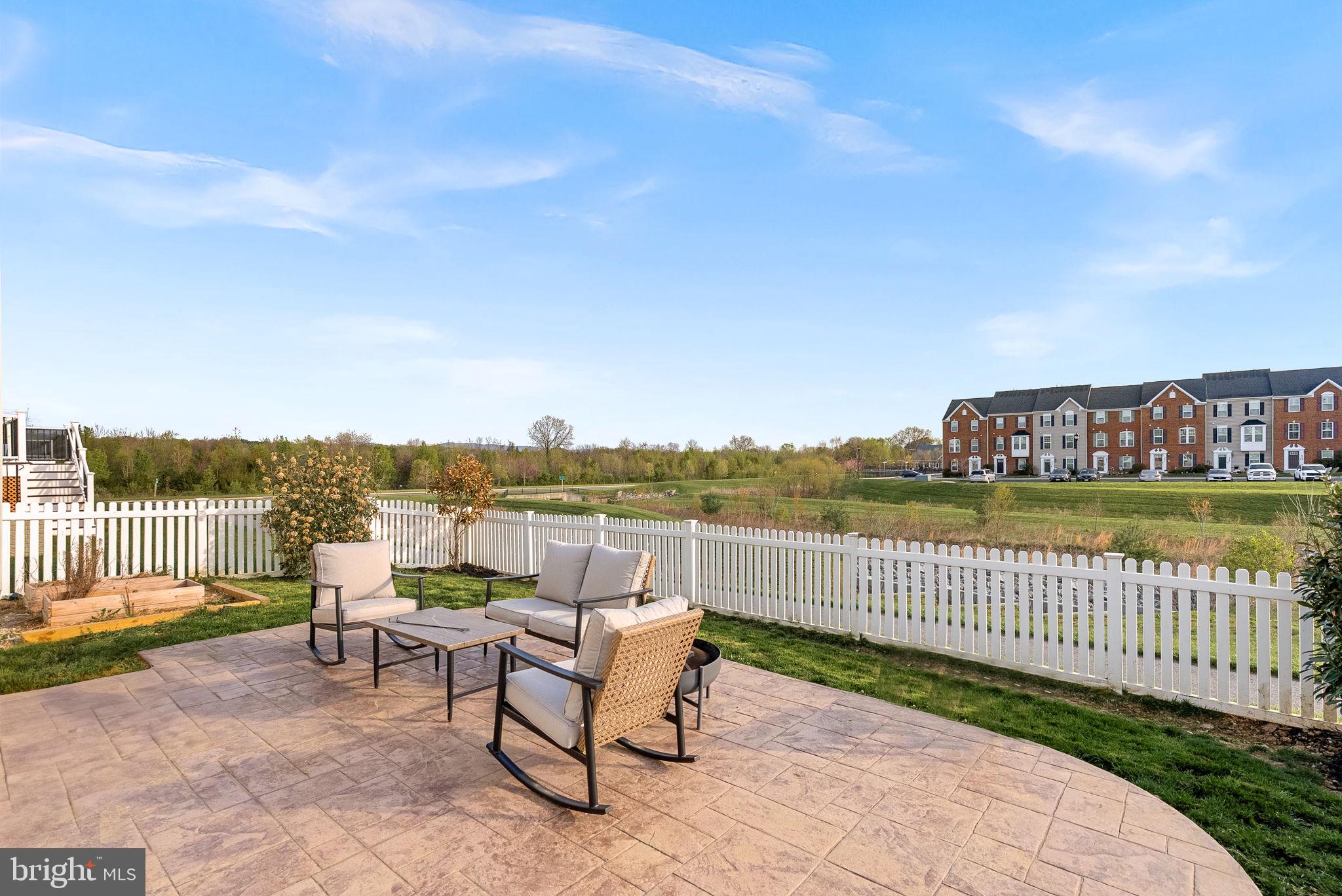 LINTON AT BALLENGER - Residential