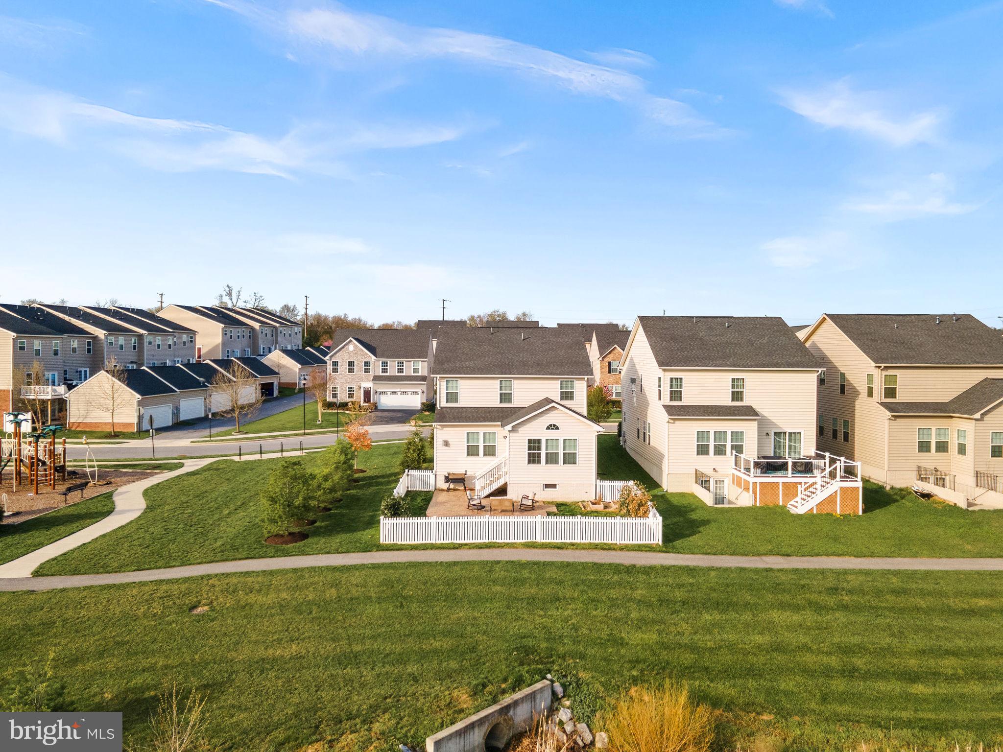 LINTON AT BALLENGER - Residential