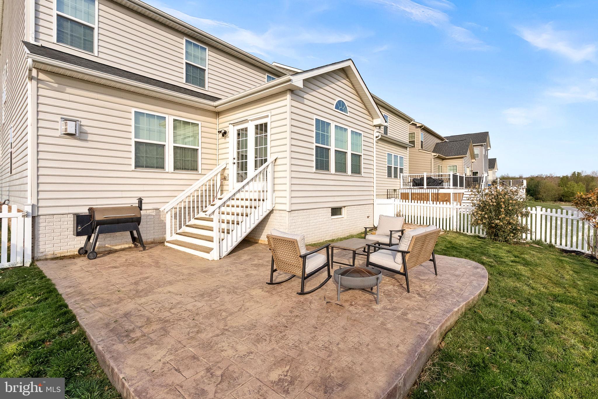 LINTON AT BALLENGER - Residential