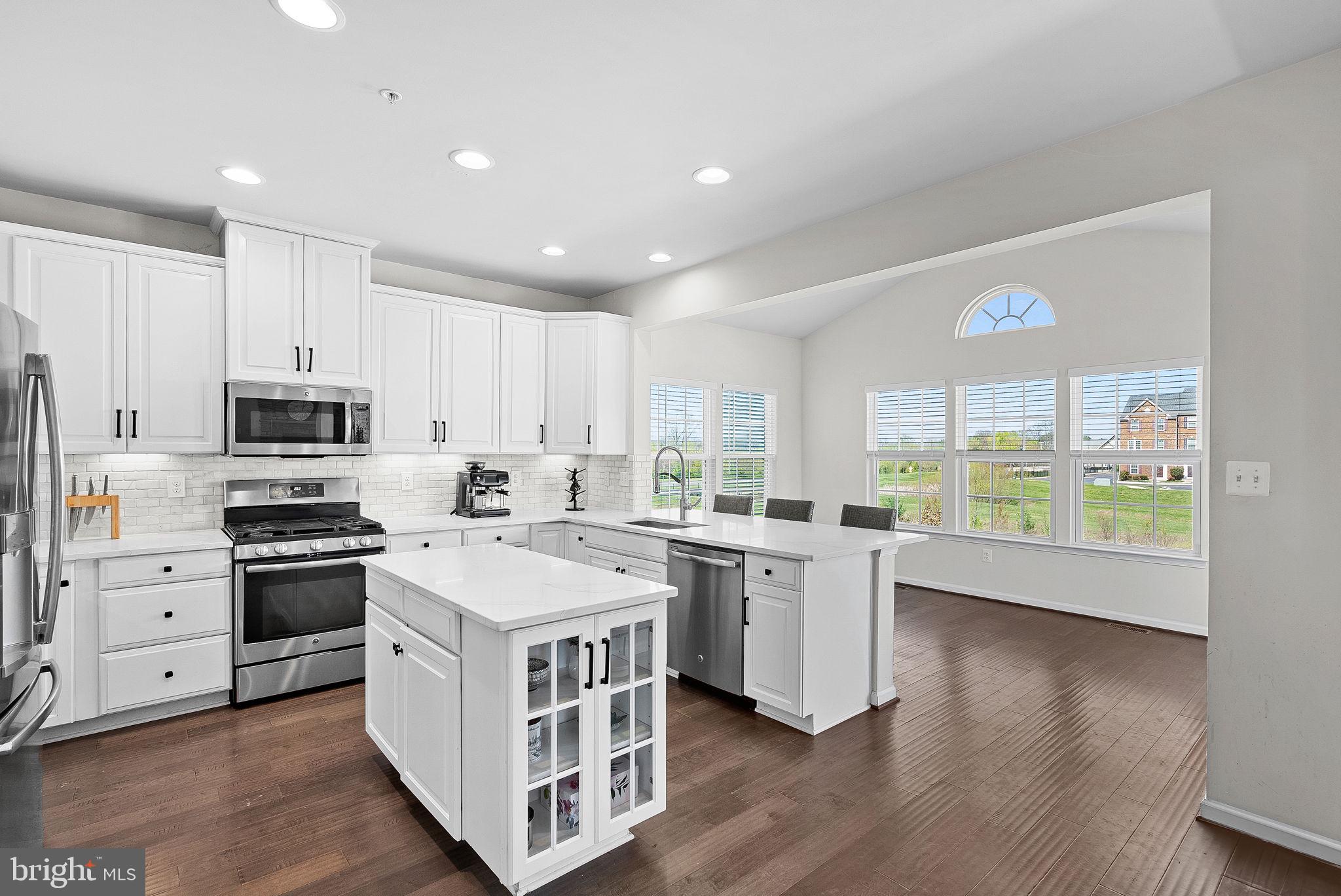 LINTON AT BALLENGER - Residential