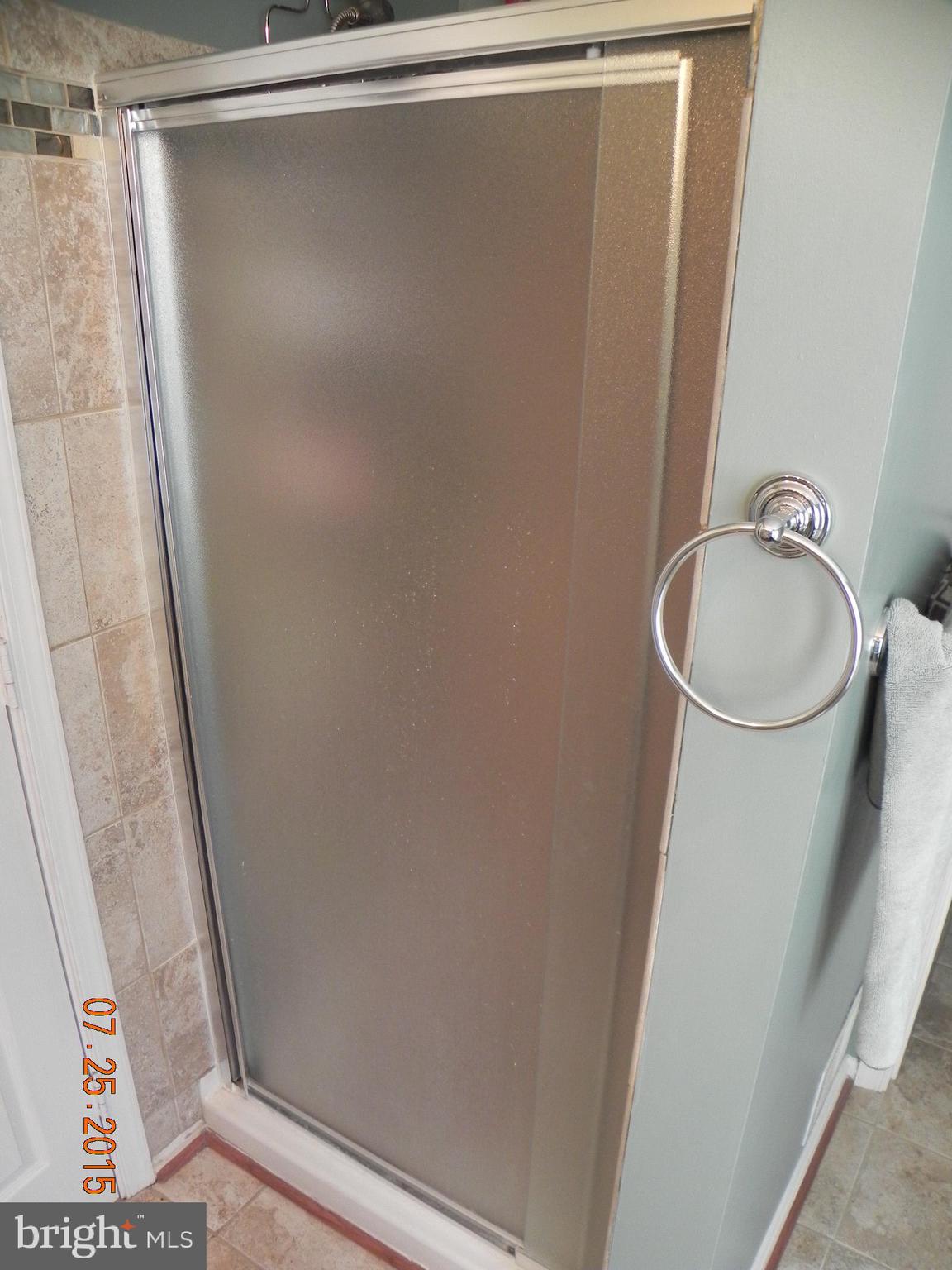 ST CHARLES HAMPSHIRE - Residential Lease