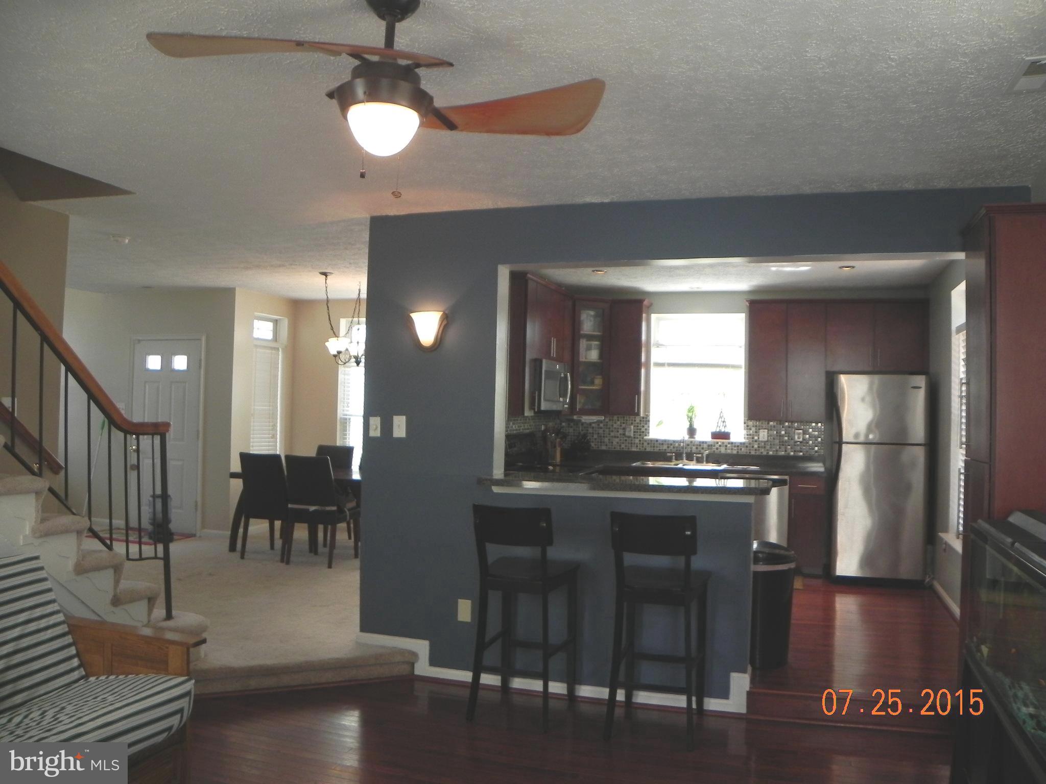 ST CHARLES HAMPSHIRE - Residential Lease