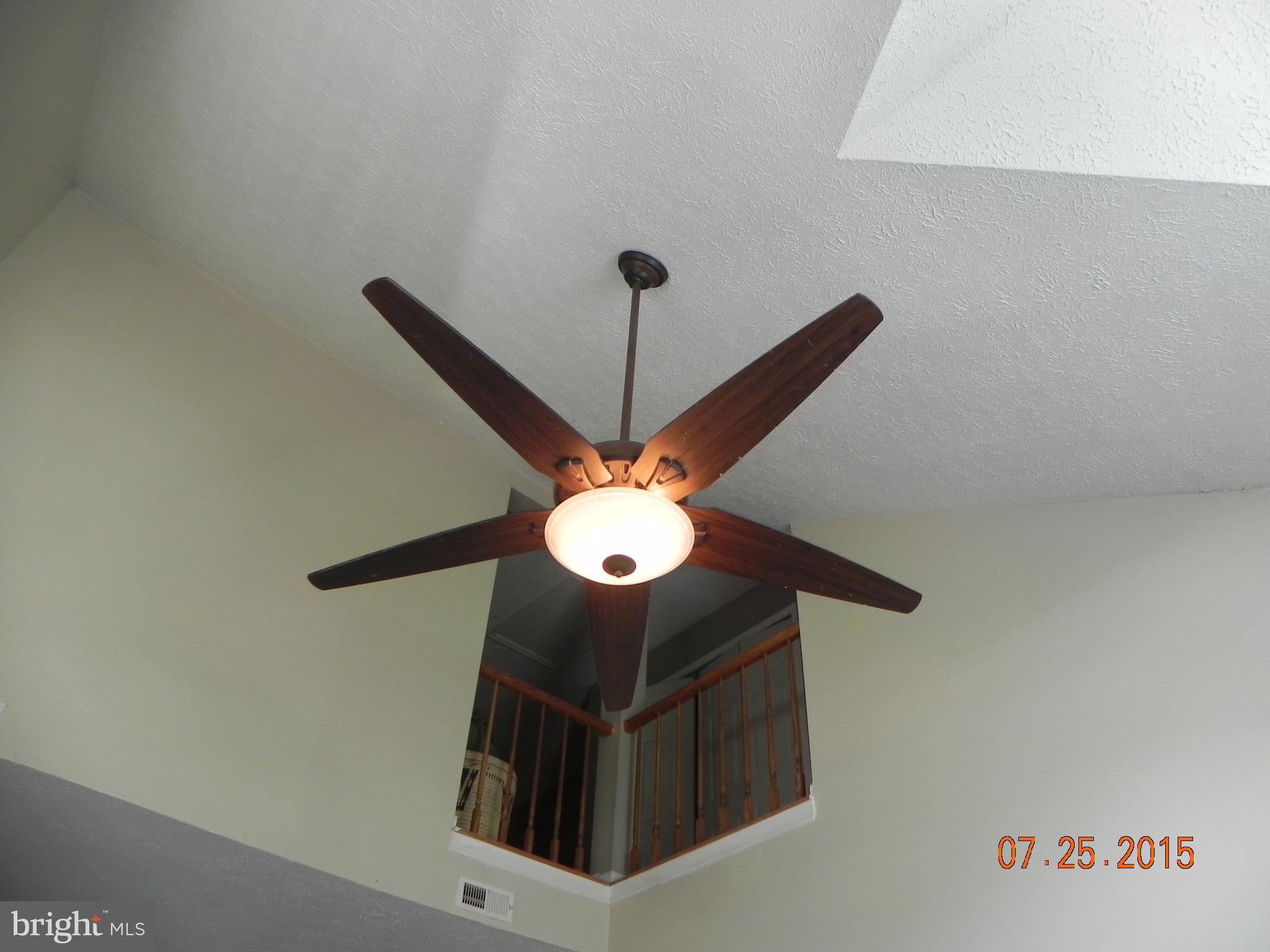 ST CHARLES HAMPSHIRE - Residential Lease