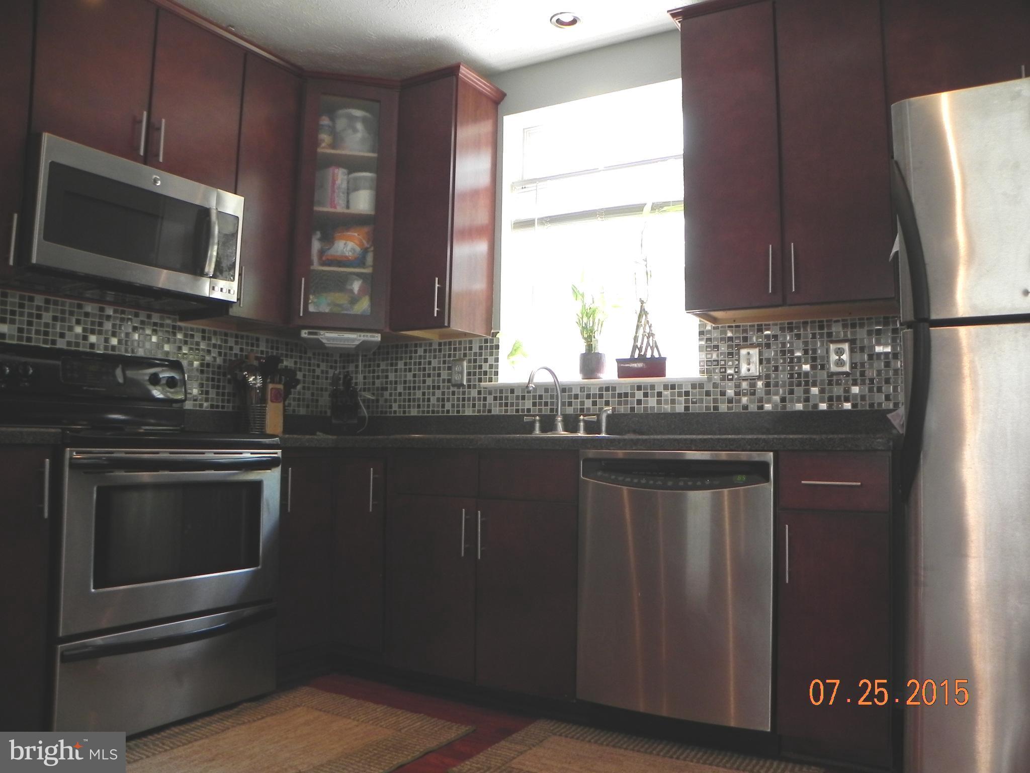 ST CHARLES HAMPSHIRE - Residential Lease