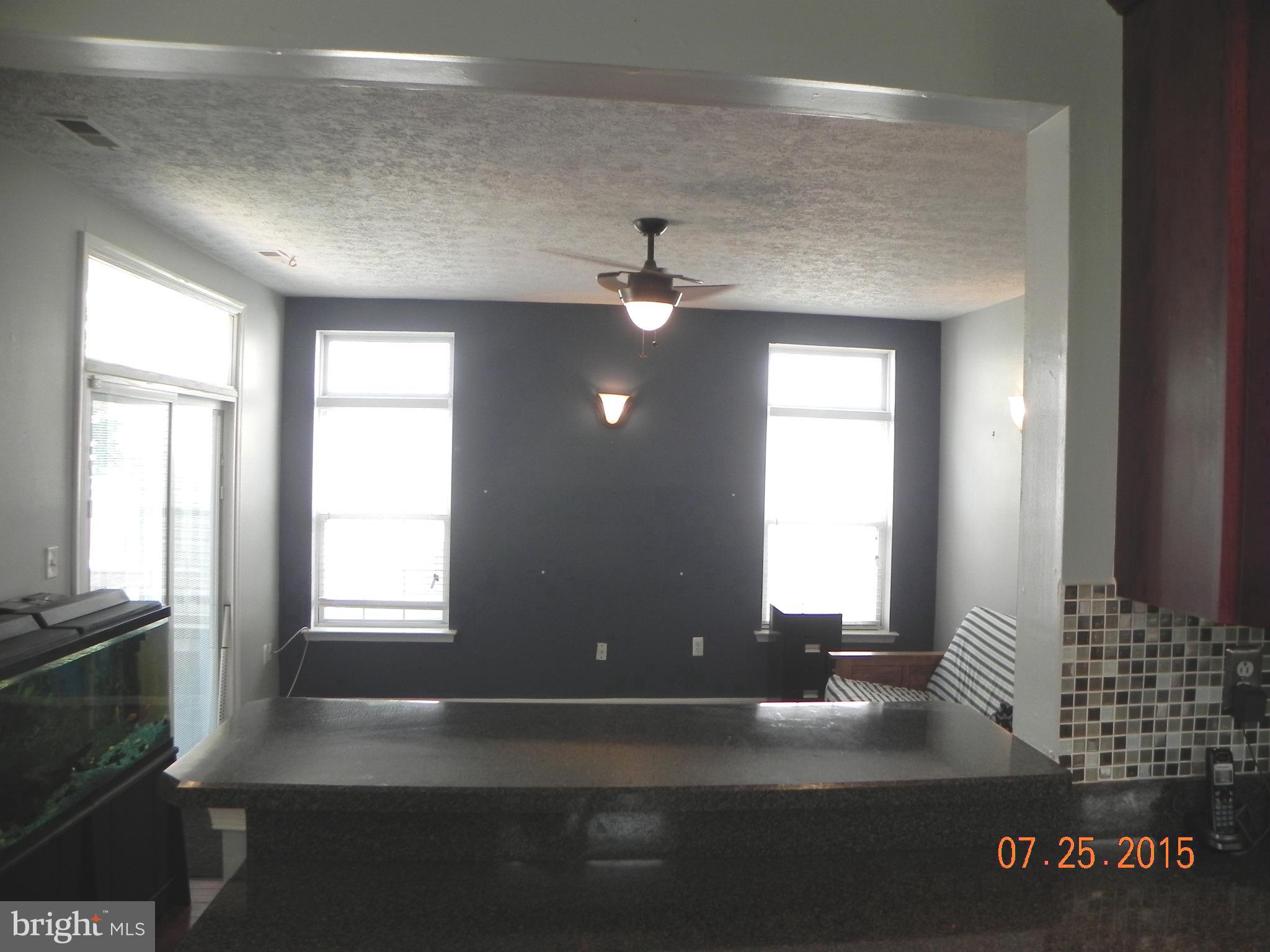 ST CHARLES HAMPSHIRE - Residential Lease