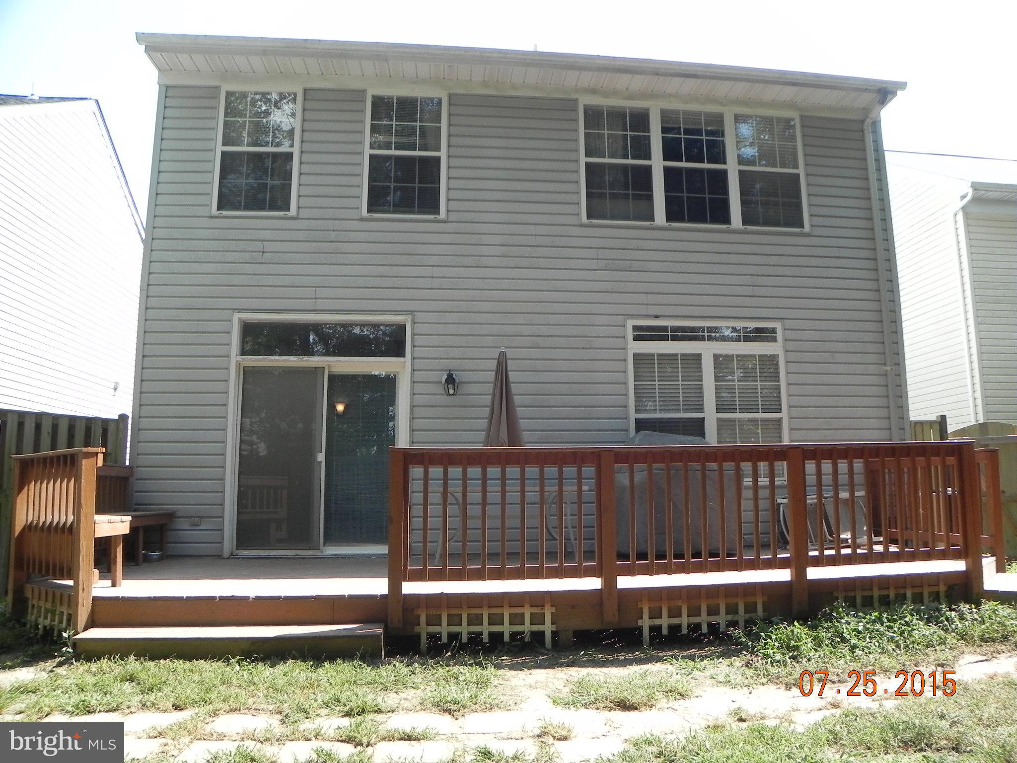 ST CHARLES HAMPSHIRE - Residential Lease