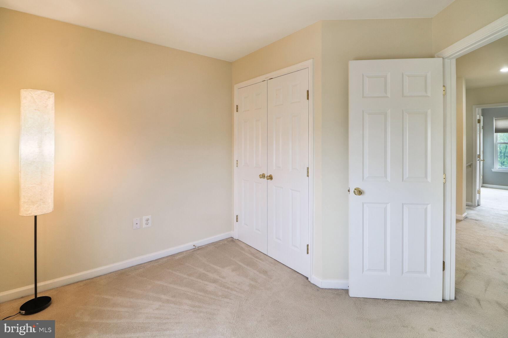 KARENDALE PLACE - Residential