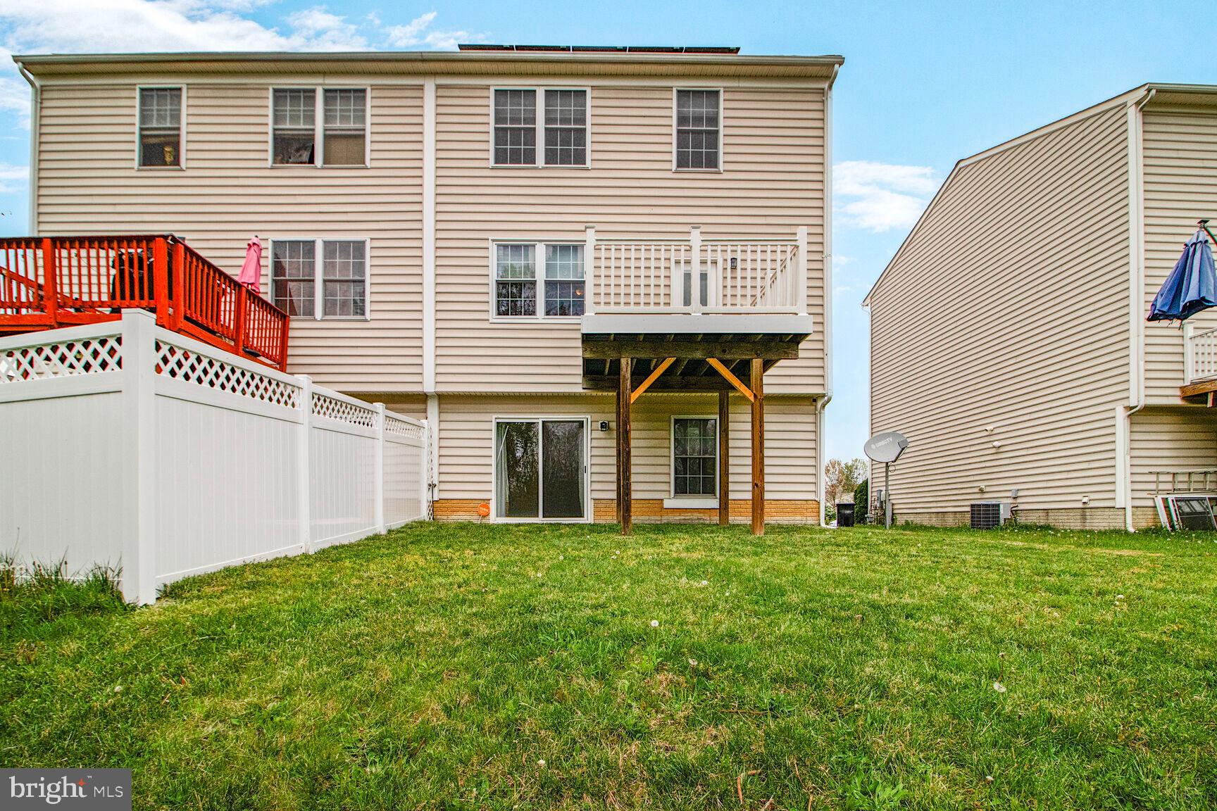 KARENDALE PLACE - Residential