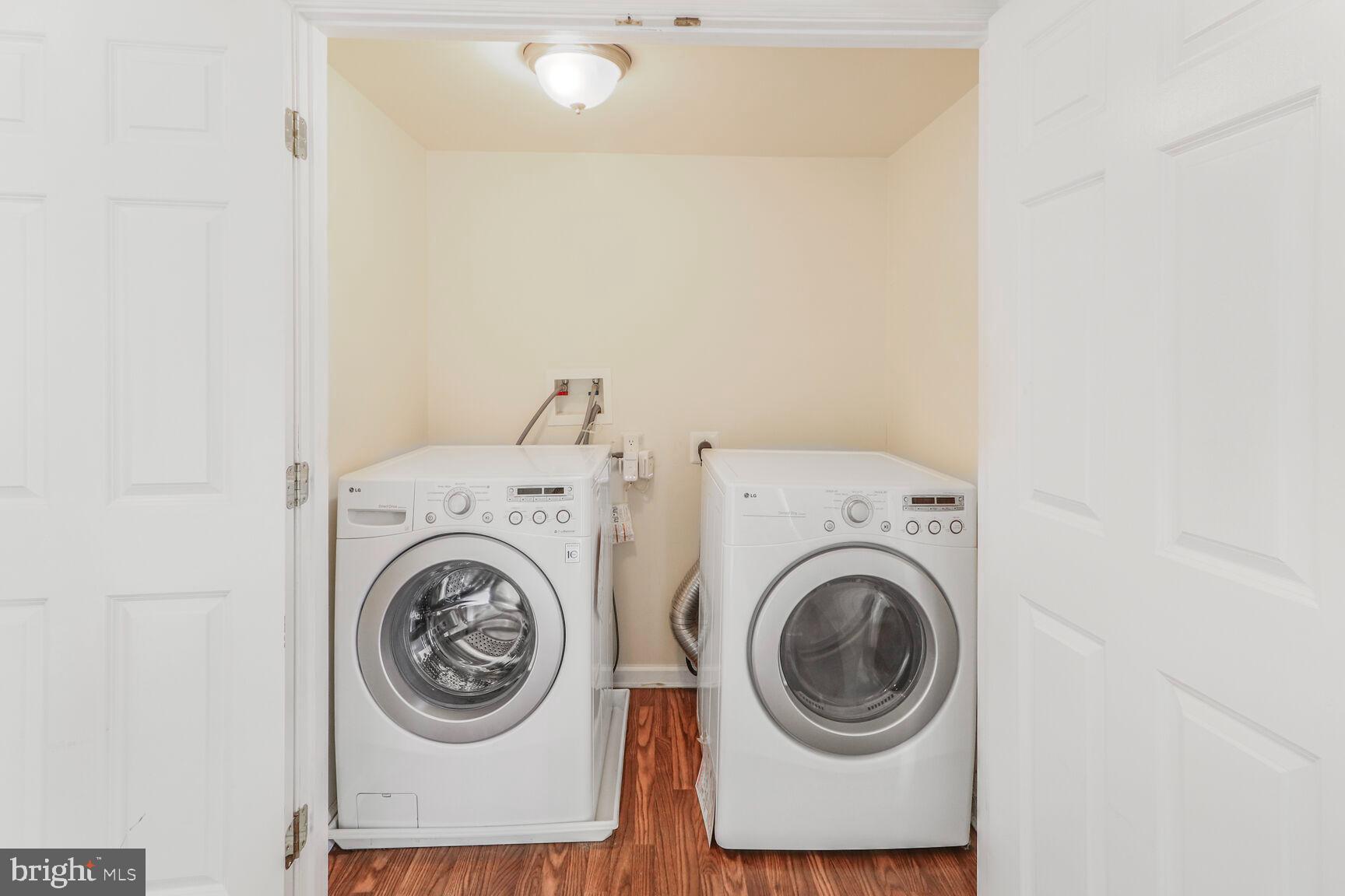 KARENDALE PLACE - Residential