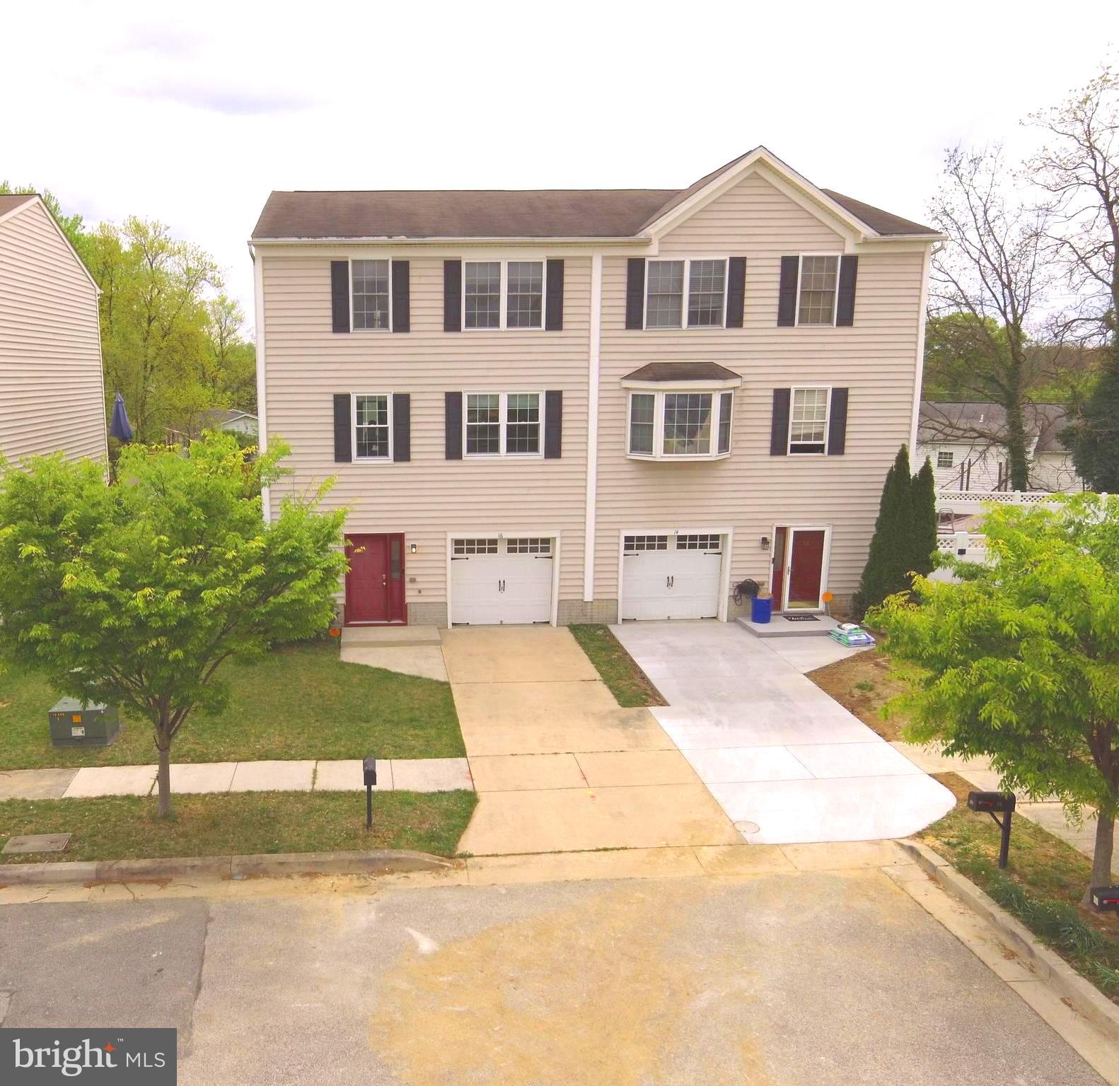 KARENDALE PLACE - Residential