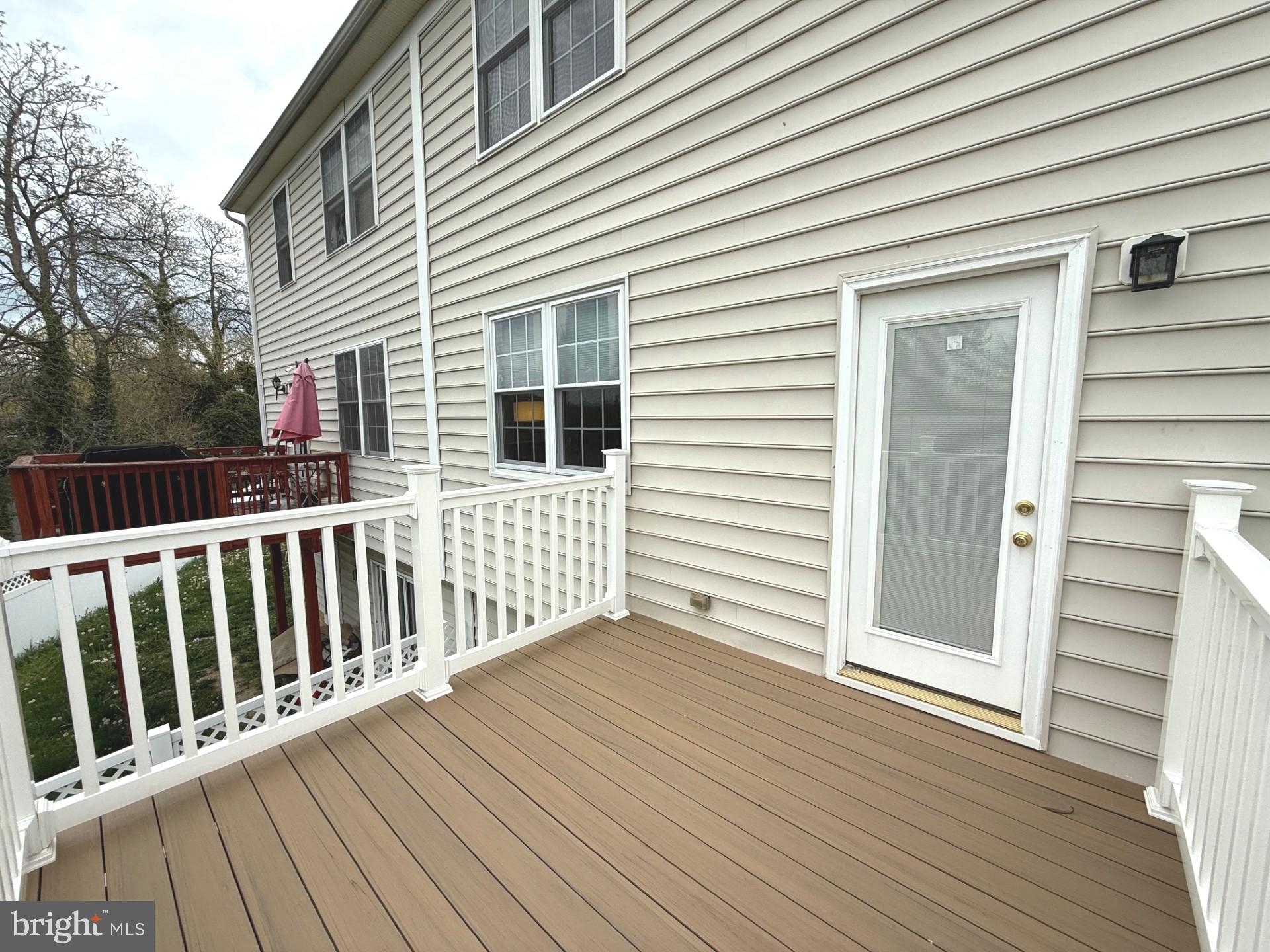 KARENDALE PLACE - Residential