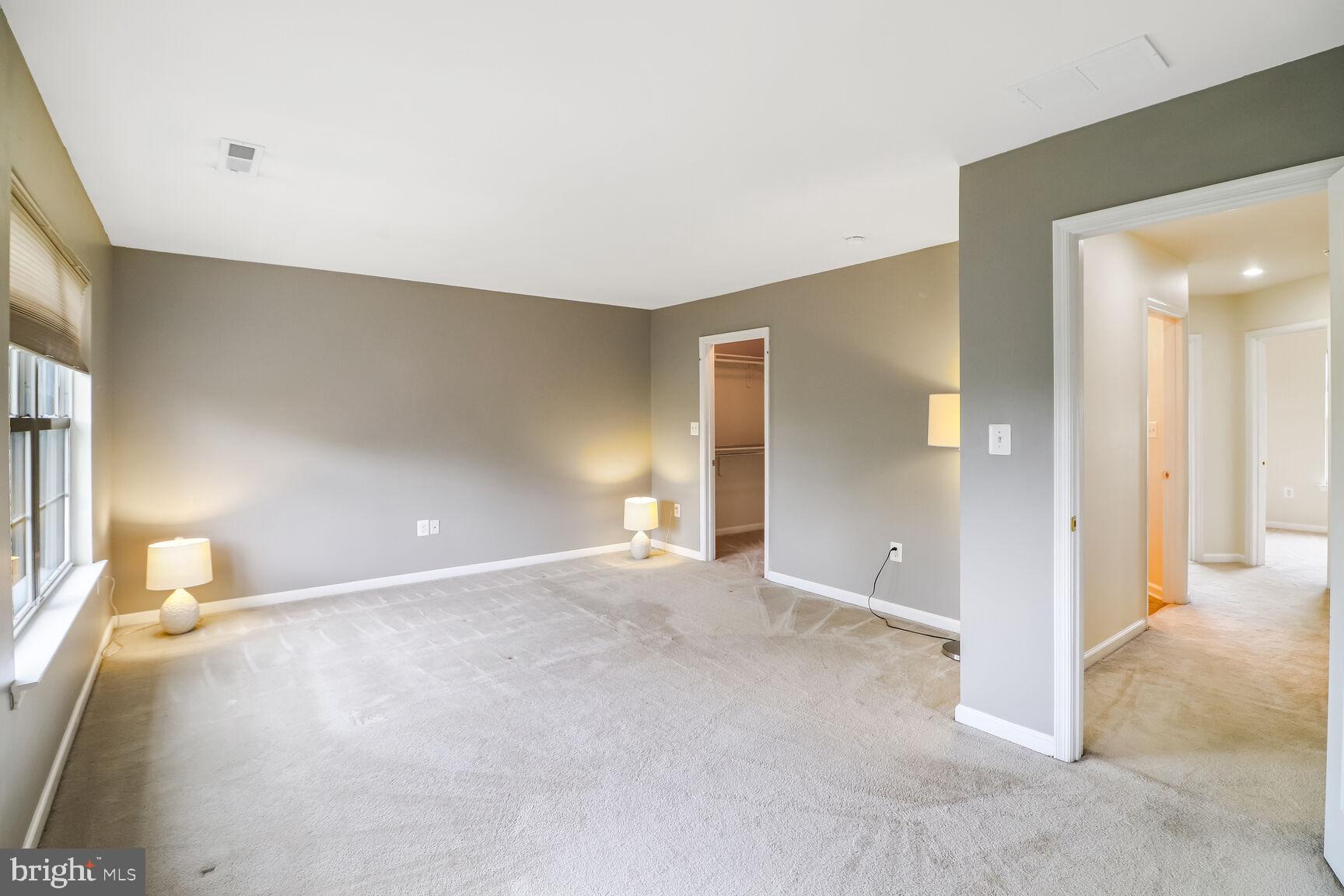 KARENDALE PLACE - Residential