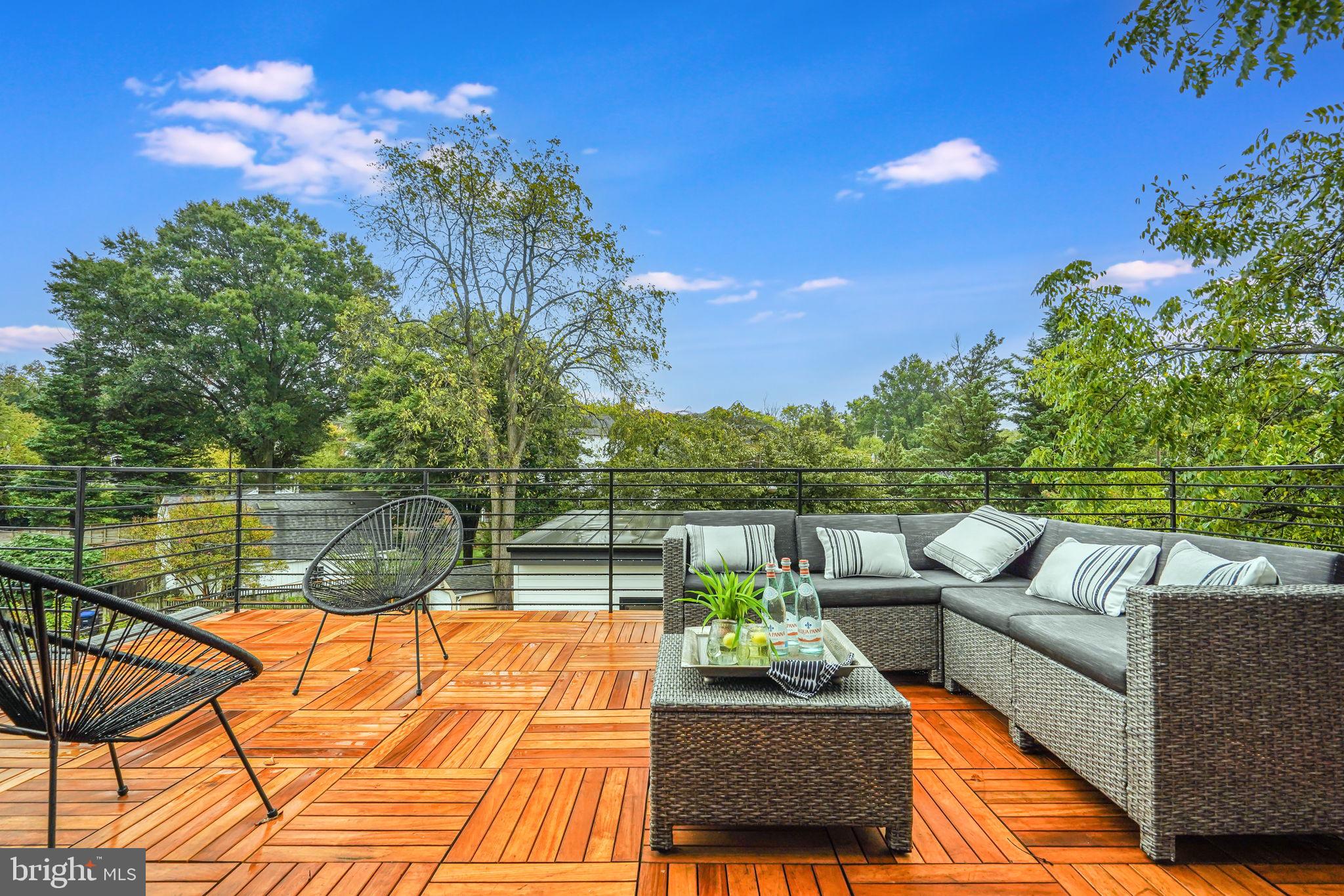 AMERICAN UNIVERSITY PARK - Residential