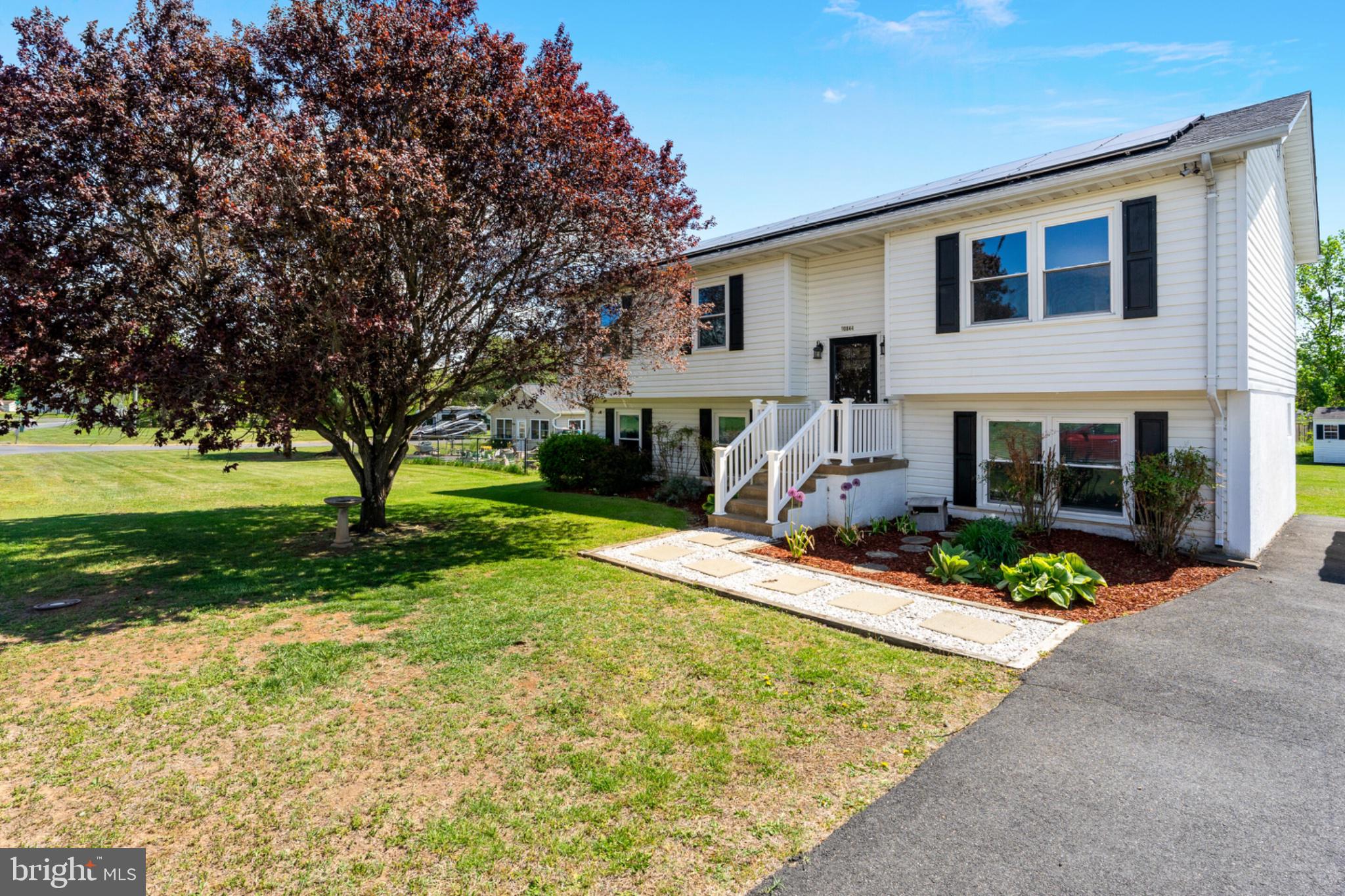 MEADOWBROOKE - Residential