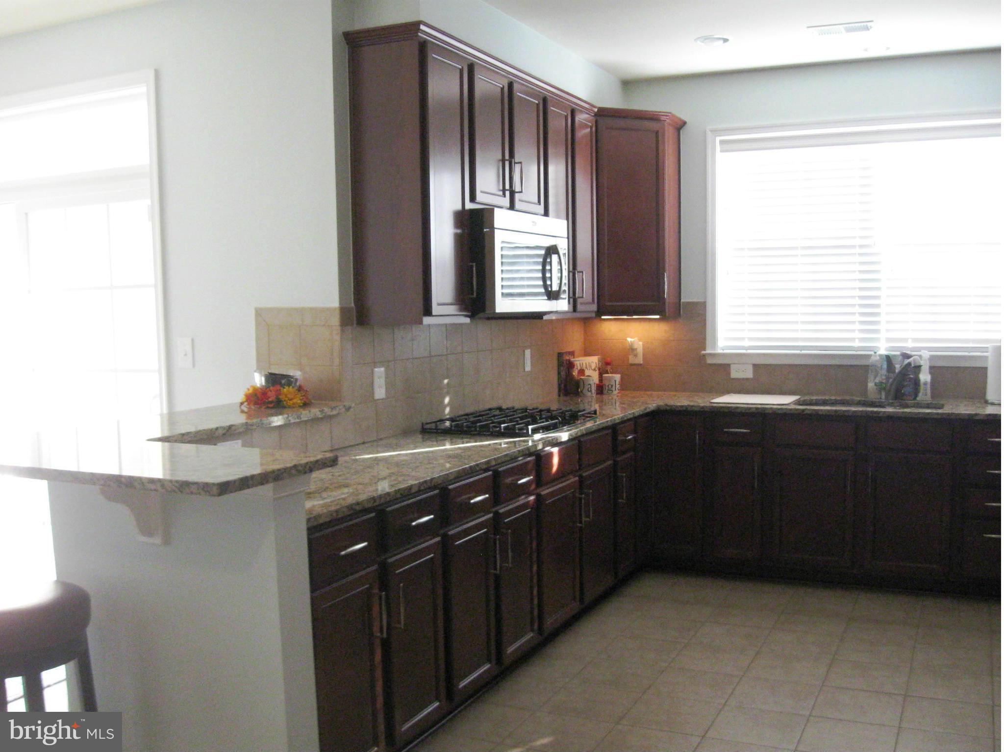 RESIDENCES AT BRAMBLETON - Residential Lease