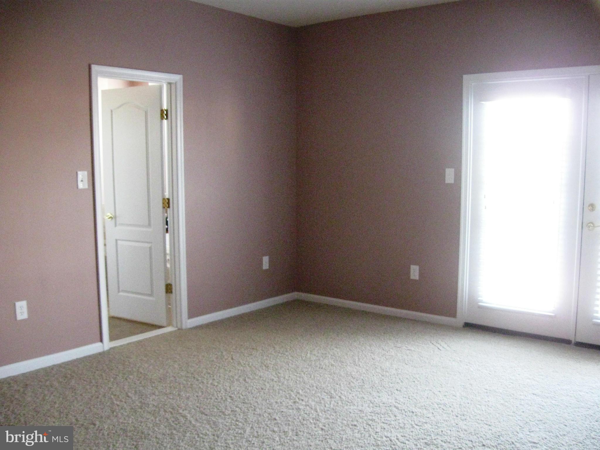 RESIDENCES AT BRAMBLETON - Residential Lease