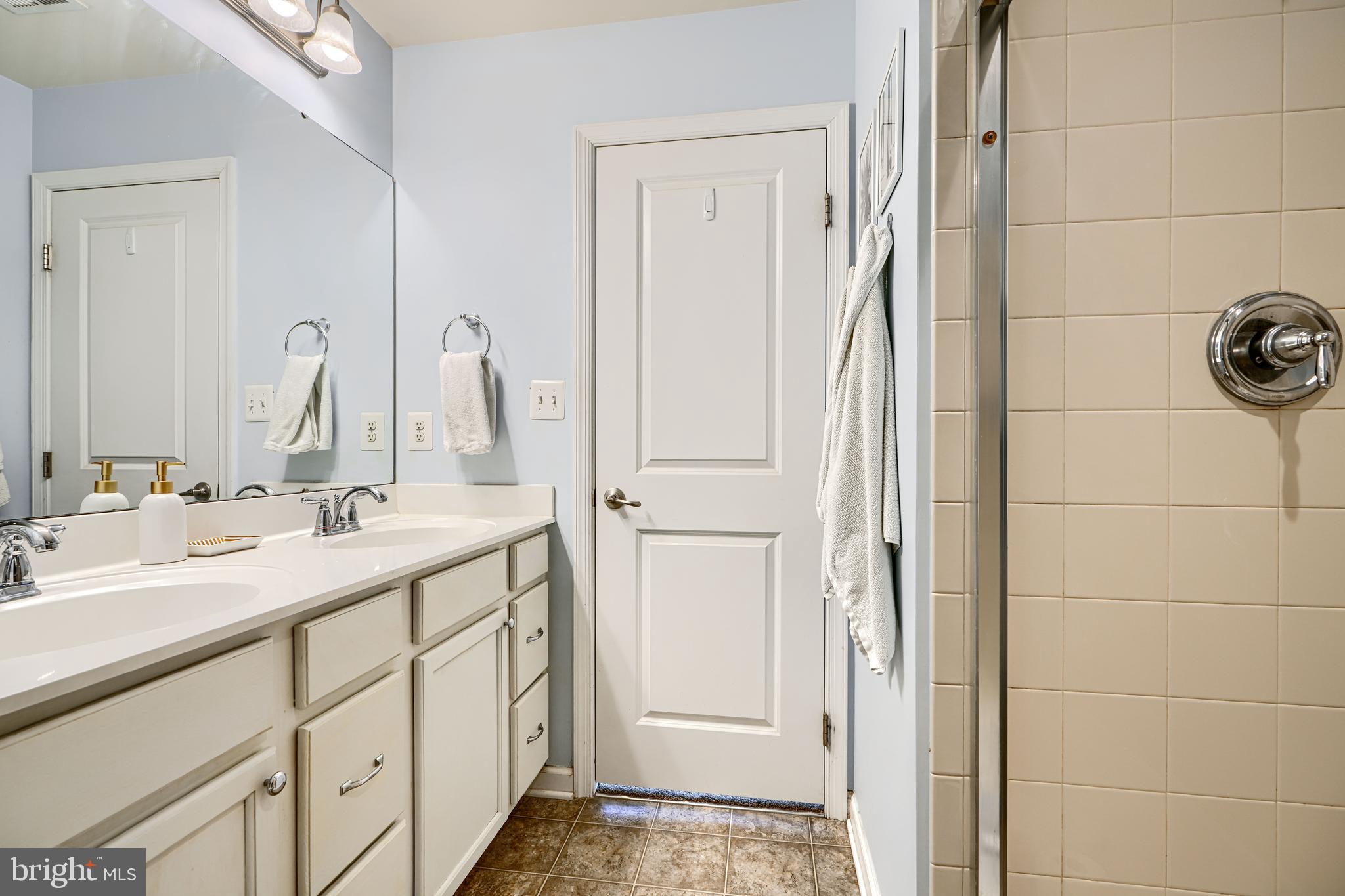 O'DONNELL SQUARE - Residential