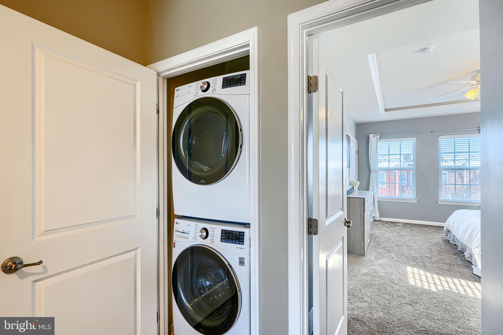 O'DONNELL SQUARE - Residential