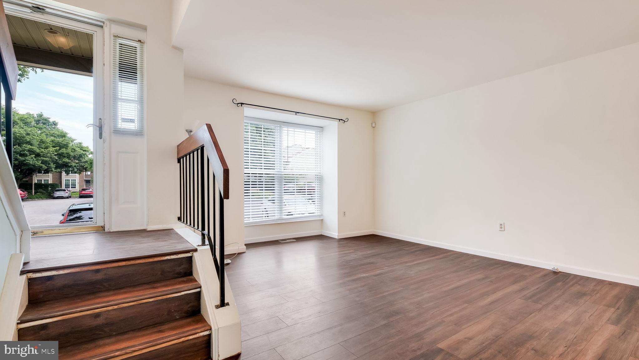 148 PINE COURT
