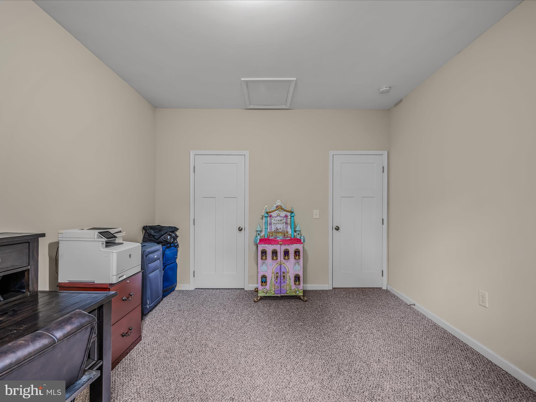 POINT VIEW ESTATES - Residential