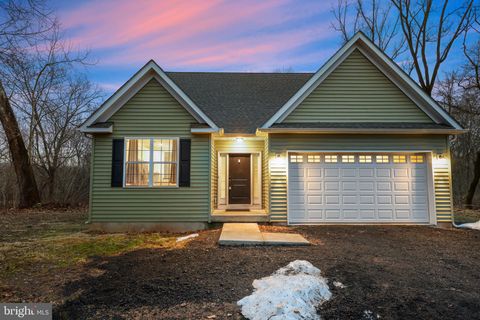 588 ALMSHOUSE ROAD DOYLESTOWN PA 18901