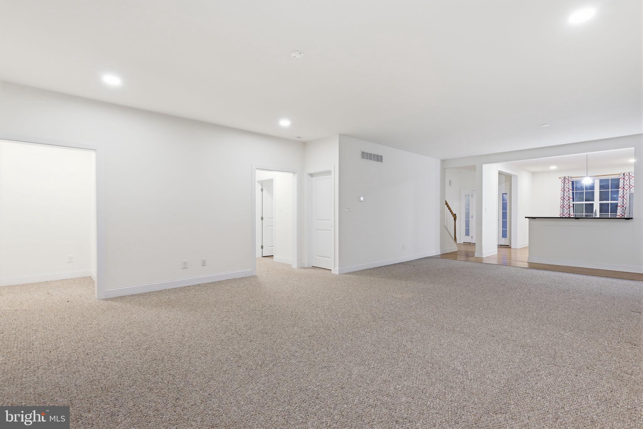 NON AVAILABLE - Residential