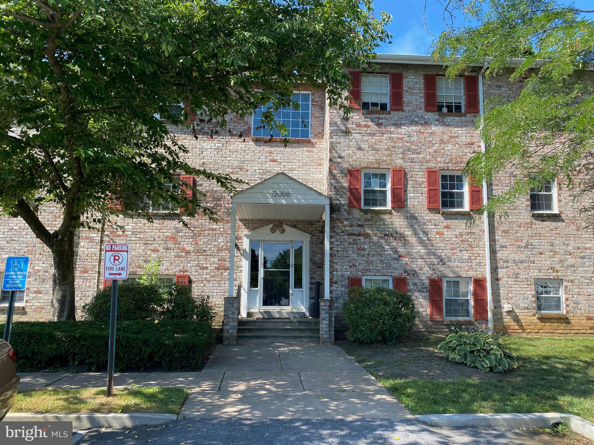 Great opportunity in Reisterstown. 2 BR 1.5 BA condo in a lovely community that has plenty of open space and sidewalks. Updates include AC unit - new, windows - replaced, breaker panel - new; Included in the condo fee of $238 per month are water/sewer, snow removal, laundry room in the building, trash. There is a pool in the community which is currently closed. This is a professionally negotiated short sale.