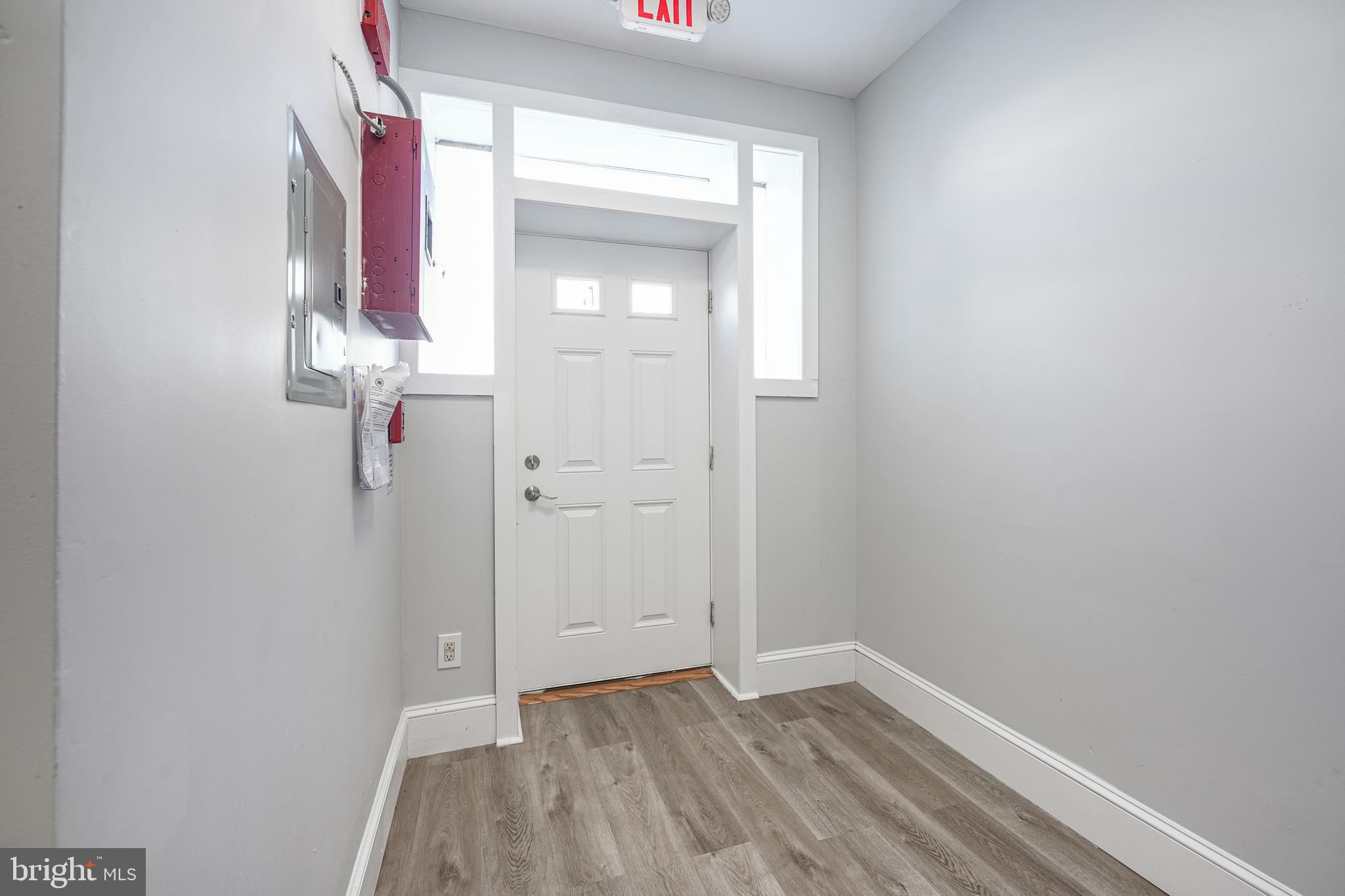 POINT BREEZE - Residential Lease