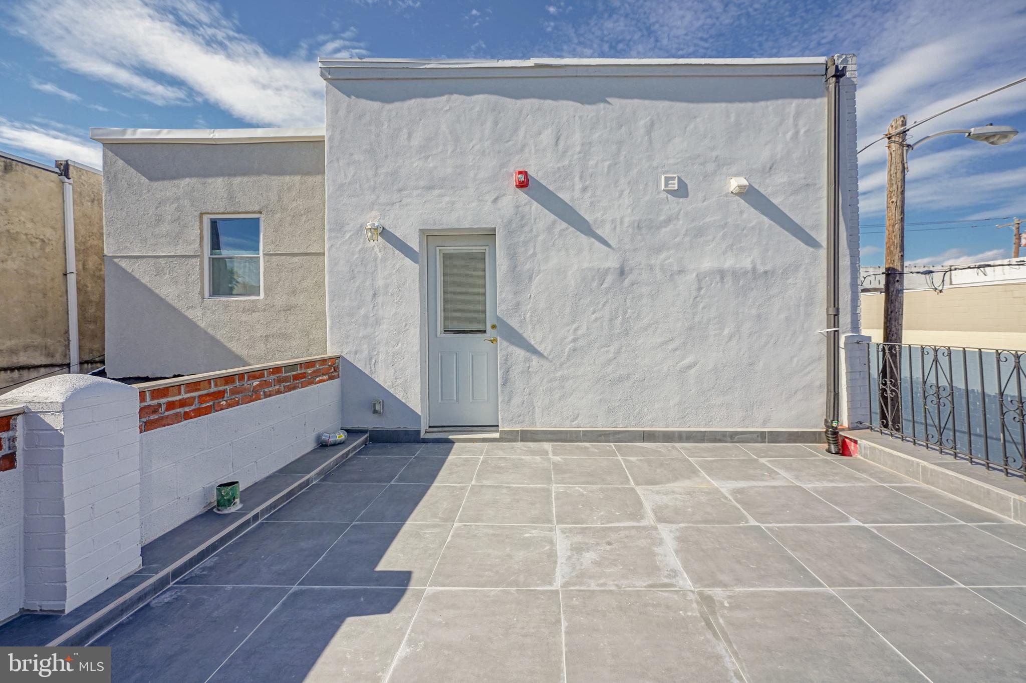 POINT BREEZE - Residential Lease